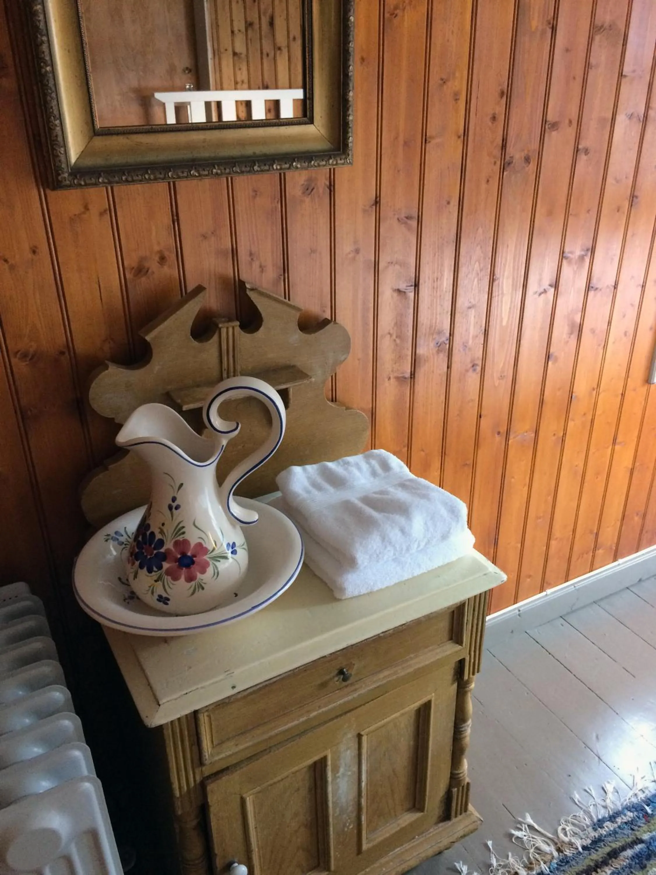 Decorative detail in Overvoll Farm