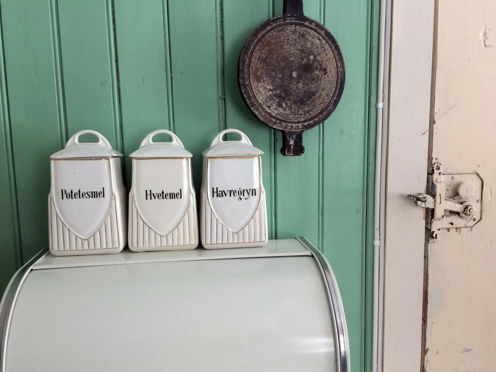Decorative detail in Overvoll Farm