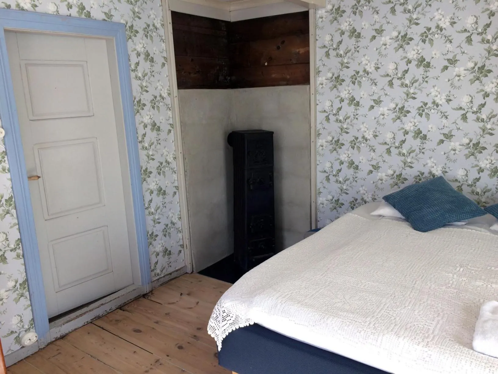 Bed in Overvoll Farm