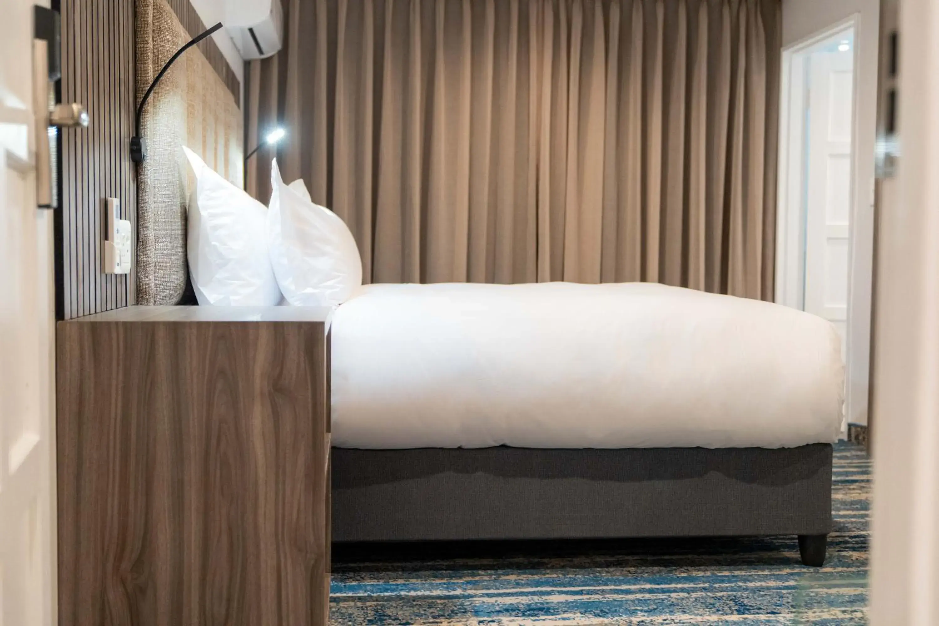 Bedroom, Bed in Zar Hotel Bedroom, Bed in Zar Hotel
