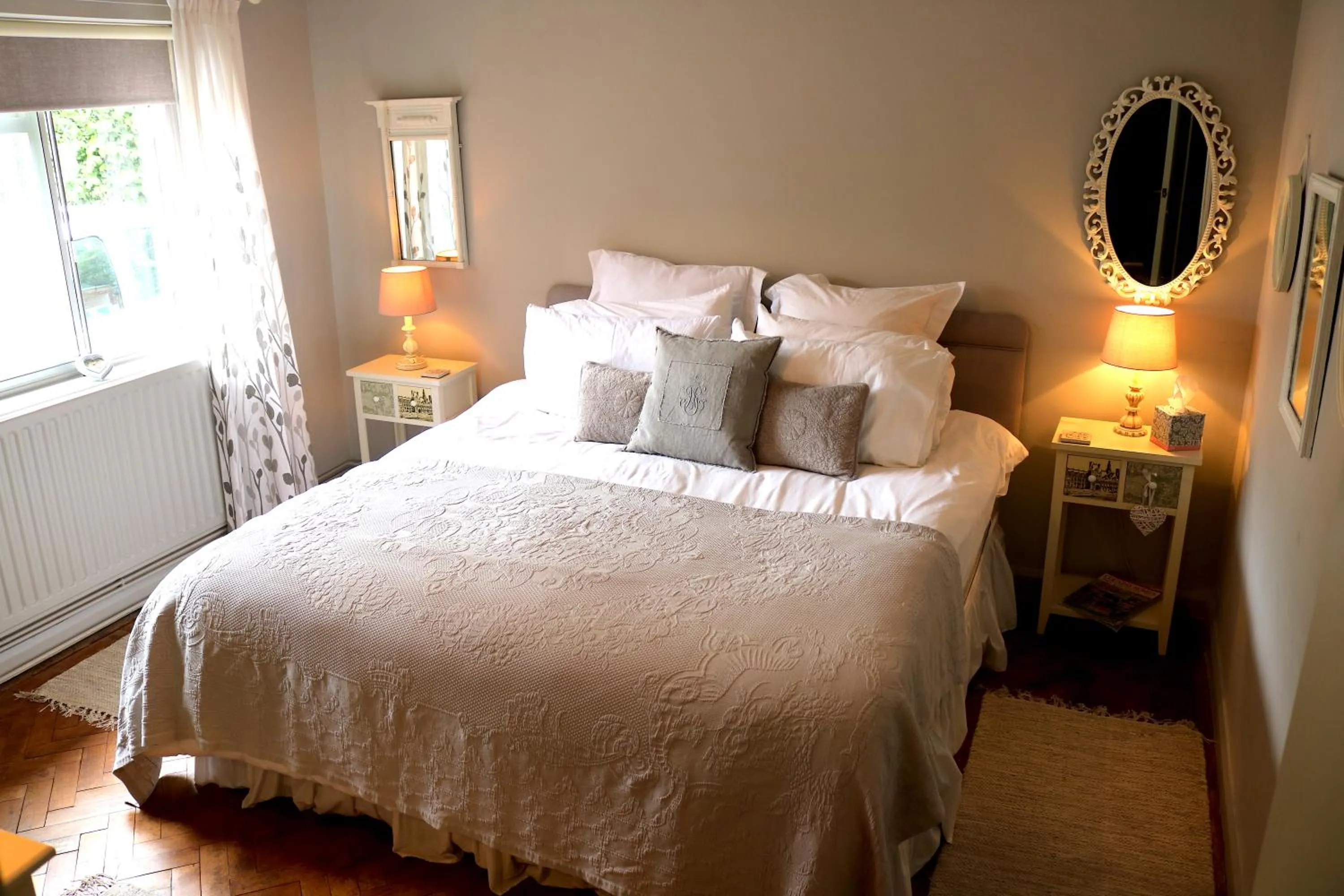 Bed in Mortimer Trail B and B