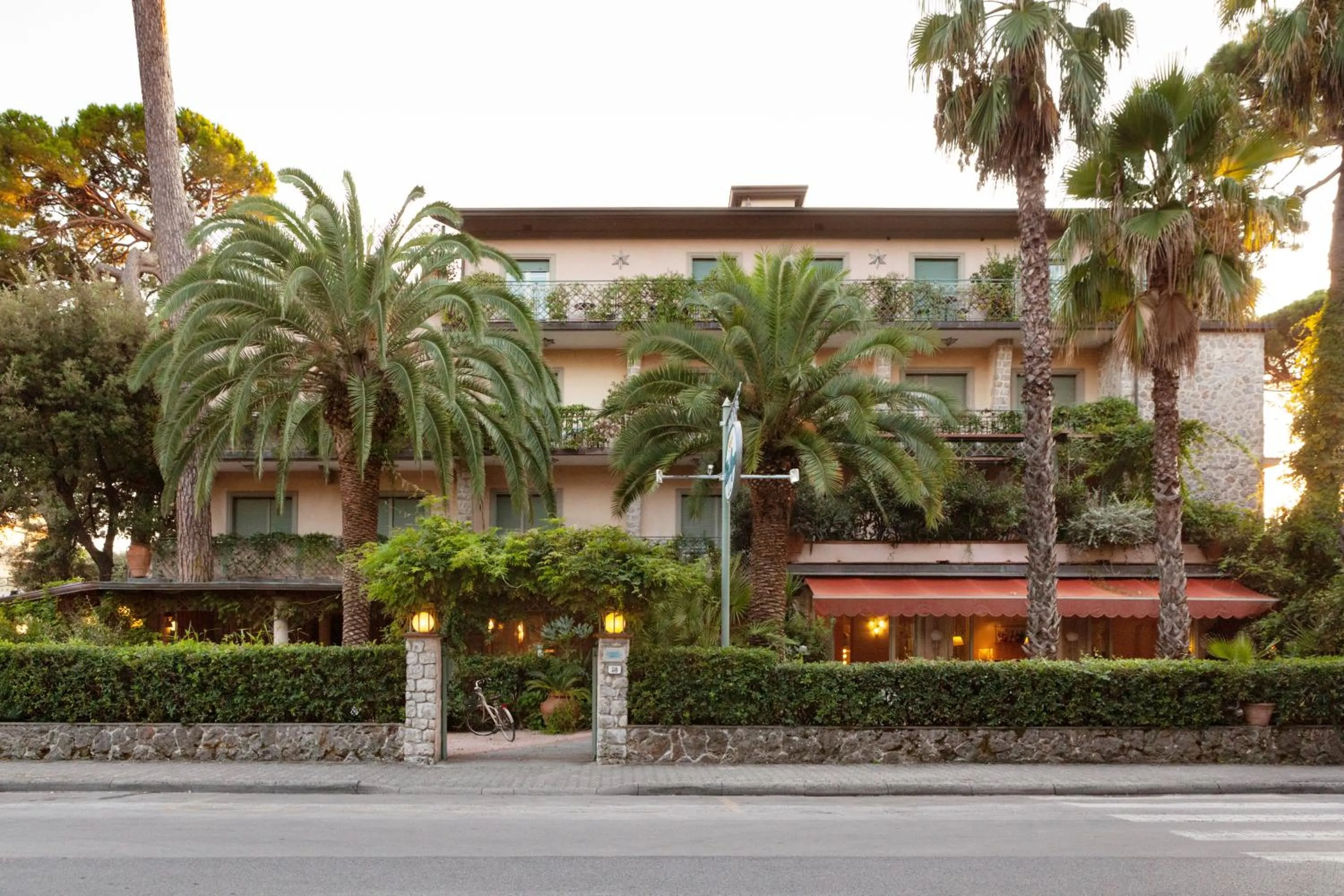 Hotel Mignon