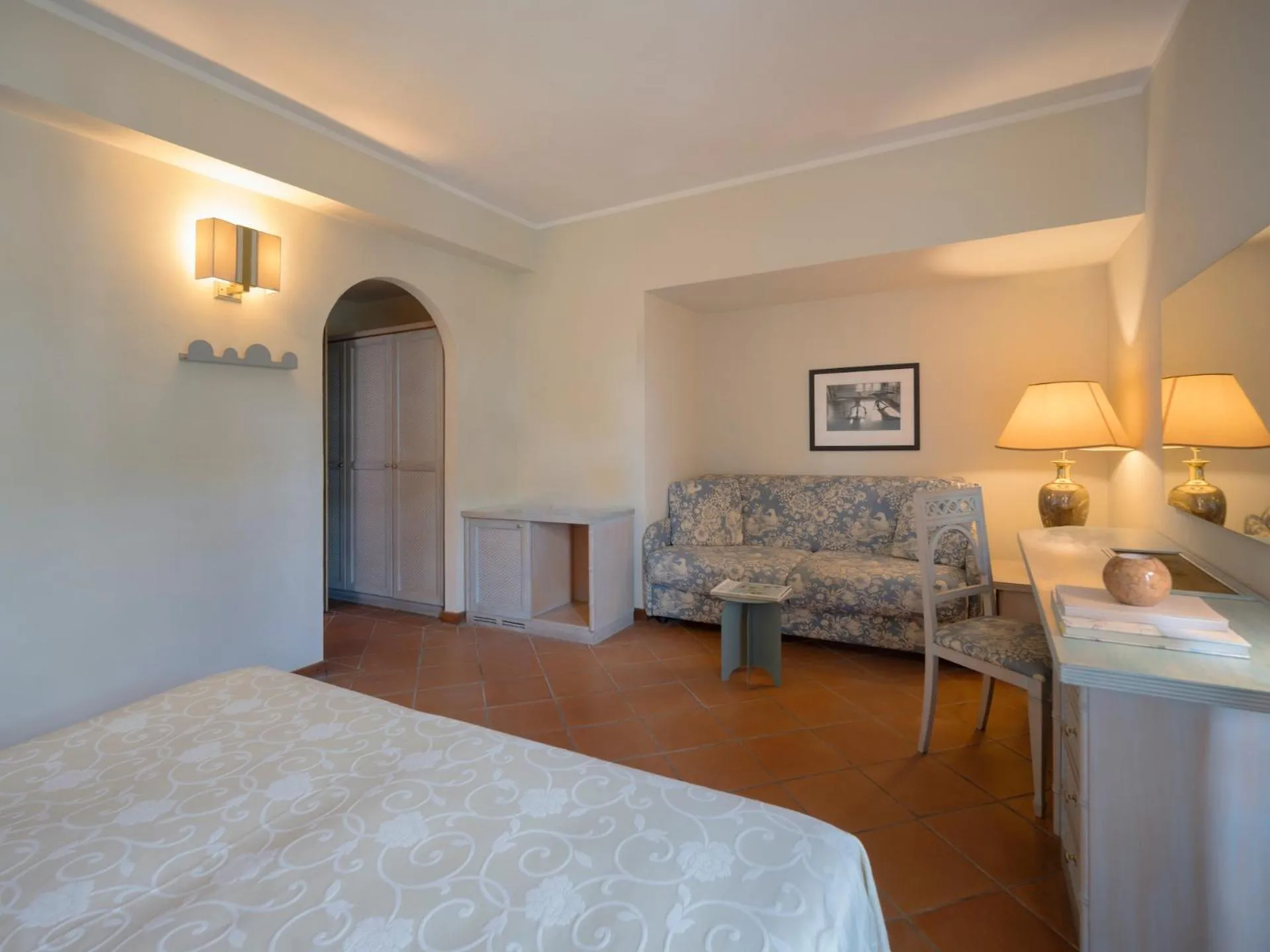 Photo of the whole room, Bed in Hotel Mignon