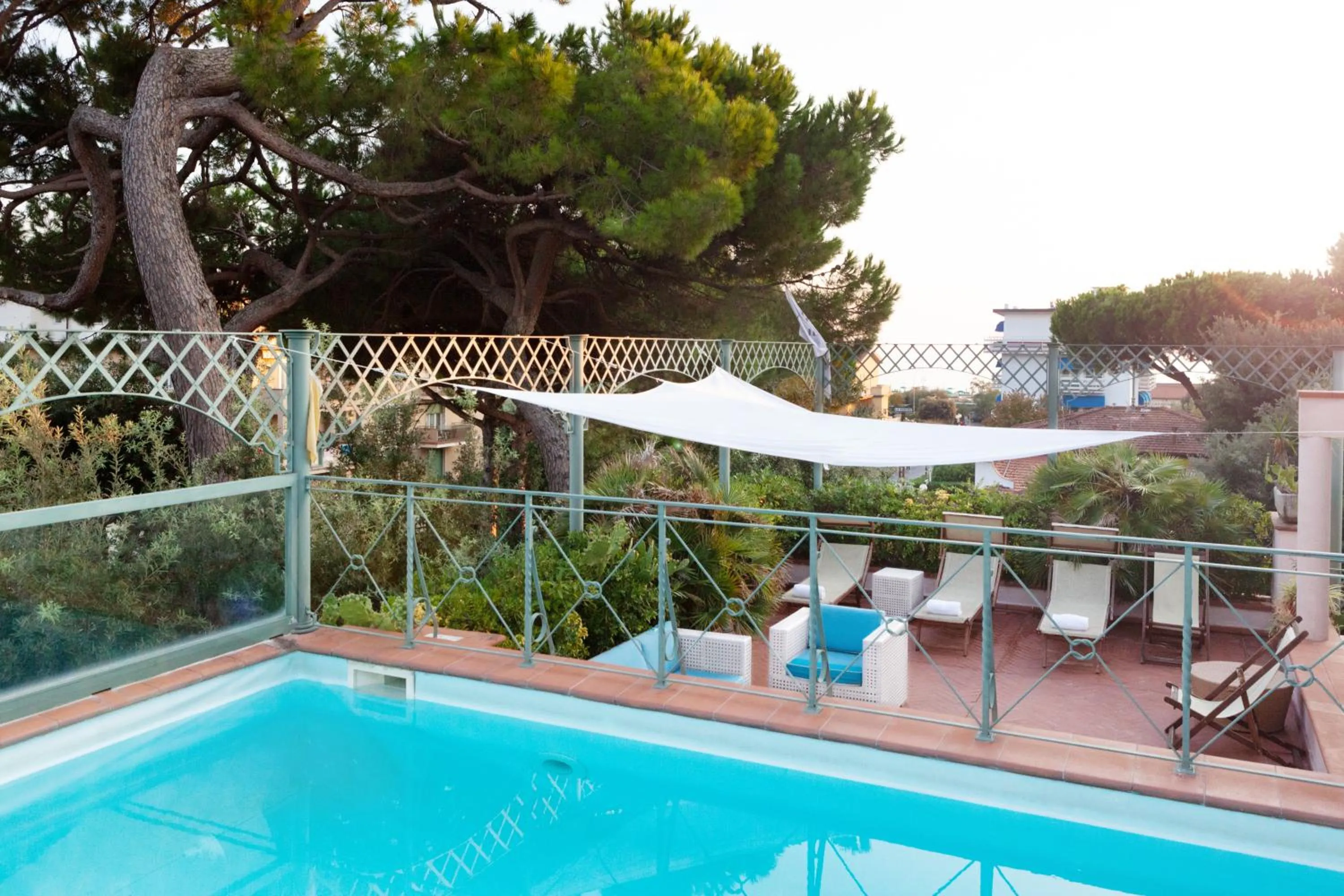 Hotel Mignon