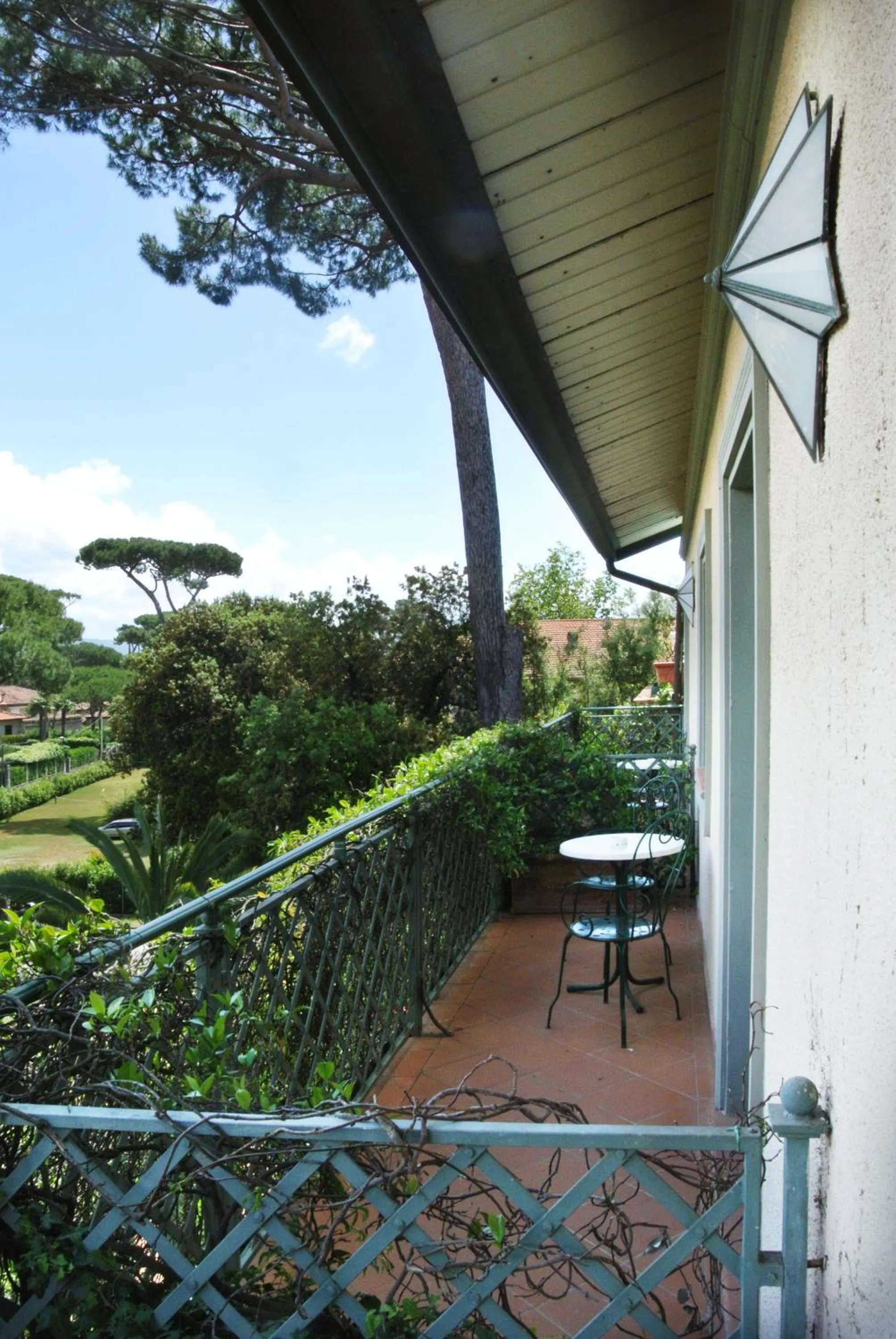 Balcony/Terrace in Hotel Mignon