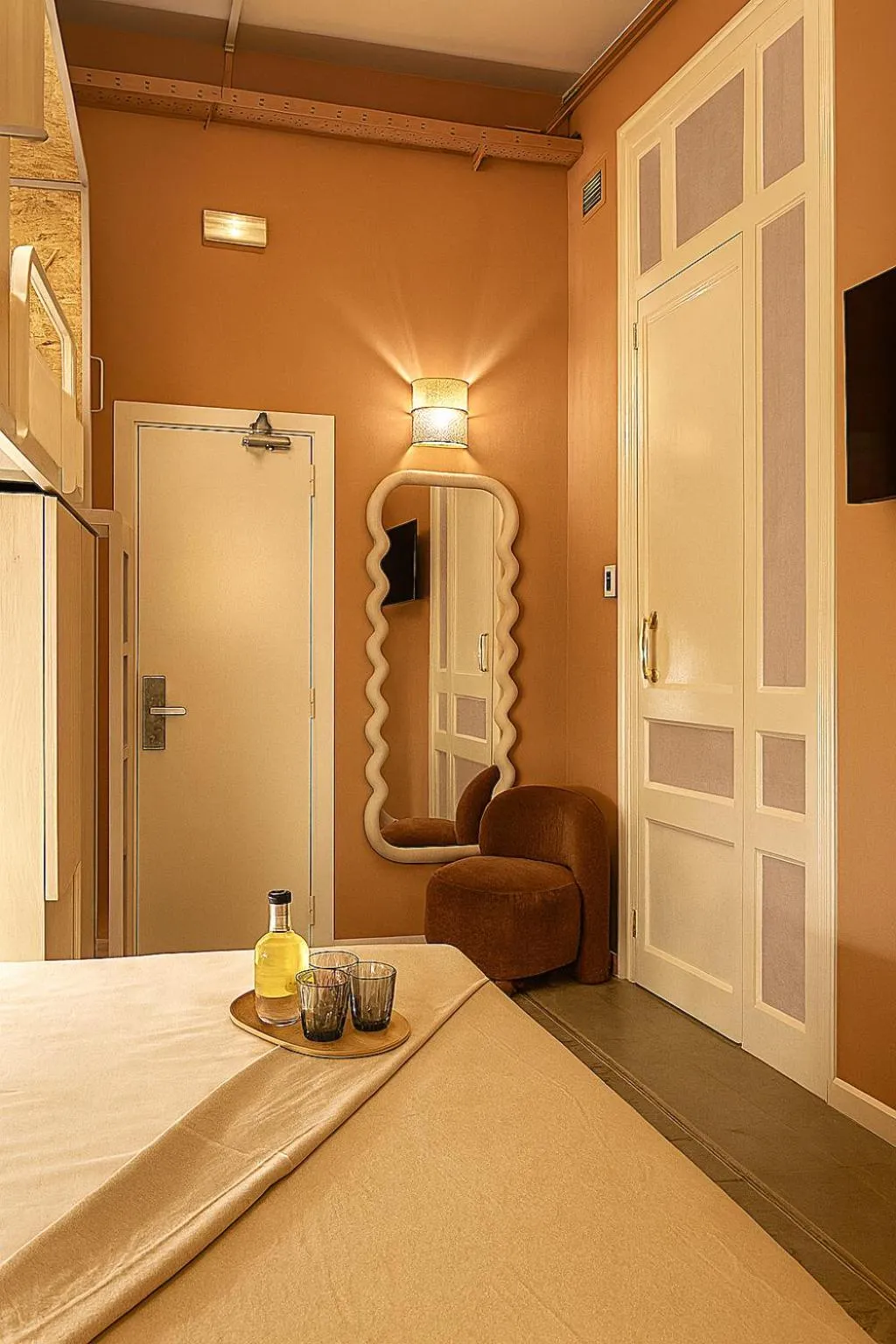 Bedroom, Bed in The Loft House Barcelona