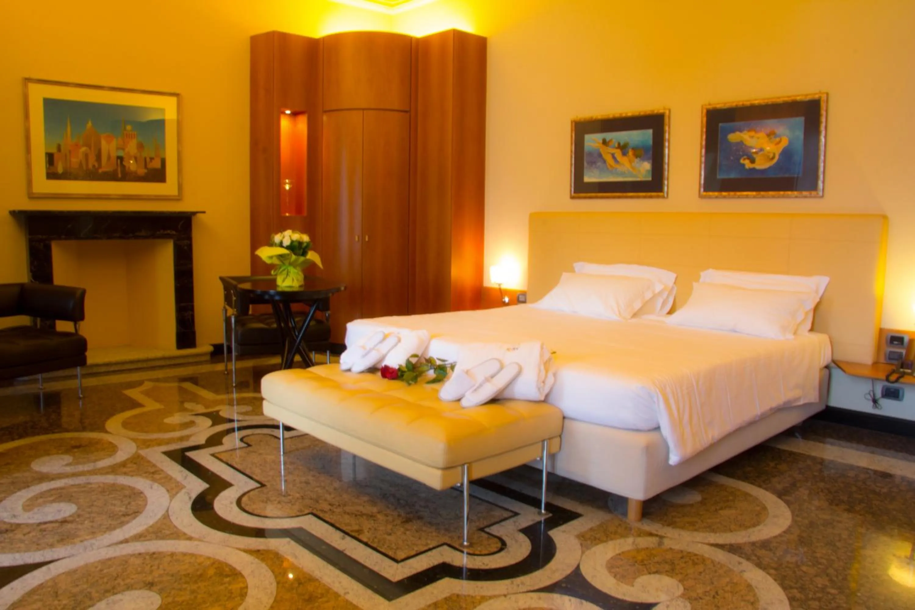 Photo of the whole room, Bed in Hotel San Rocco