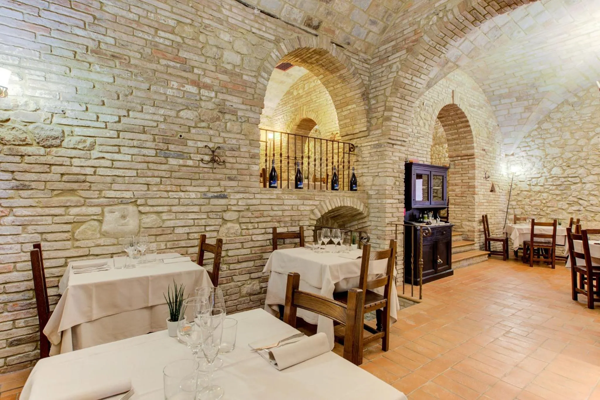 Restaurant/places to eat in Oste del Castello Wellness & Bike Hotel