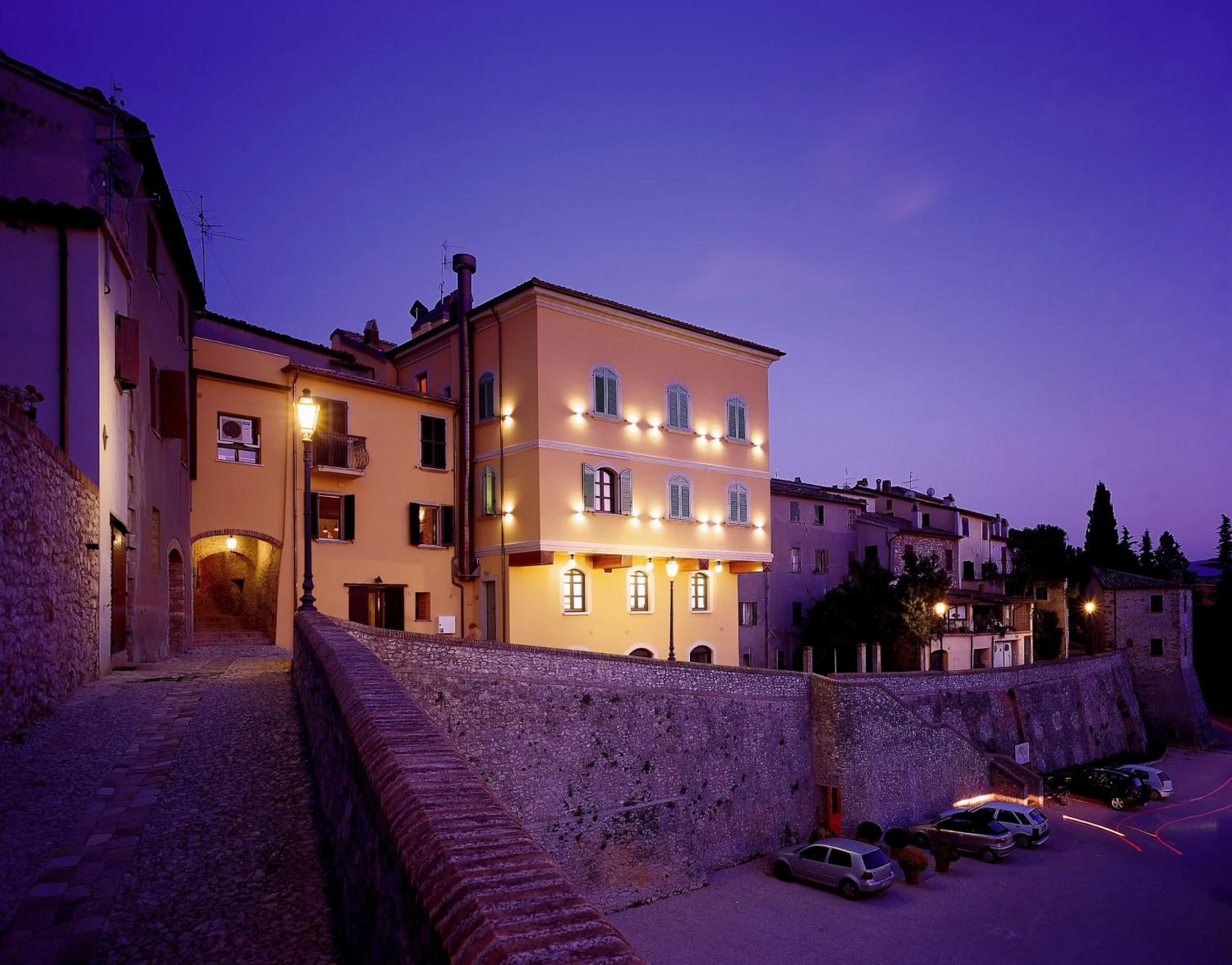 Facade/entrance in Oste del Castello Wellness & Bike Hotel