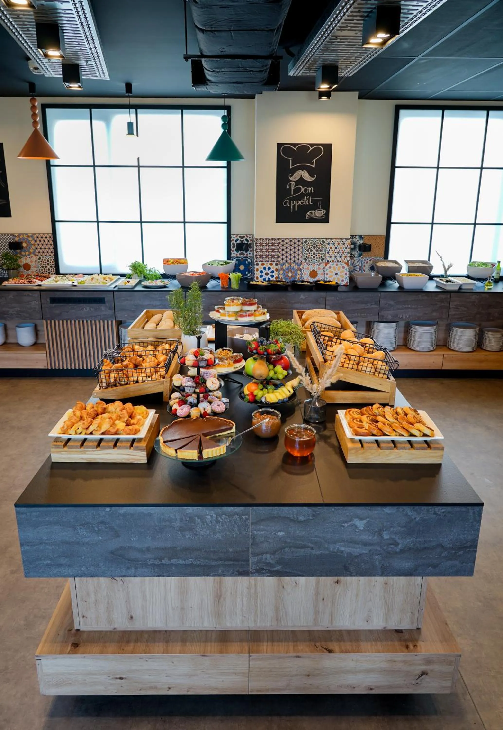 Breakfast in Hotel Convictus Cracovia for business & travellers