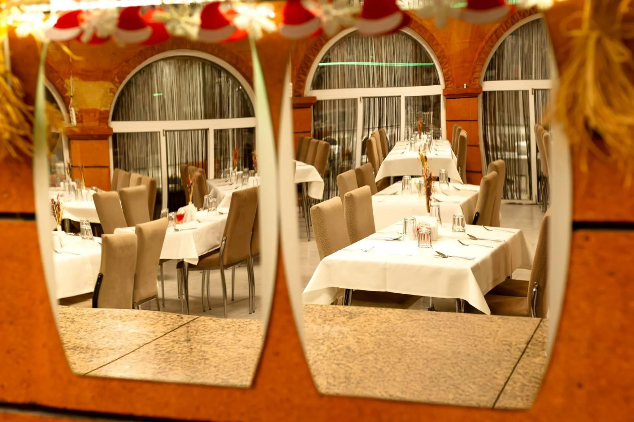 Restaurant/places to eat in Continent Hotel Kapadokus Thermal