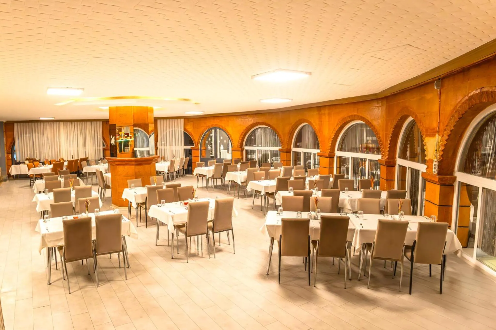 Restaurant/places to eat in Continent Hotel Kapadokus Thermal