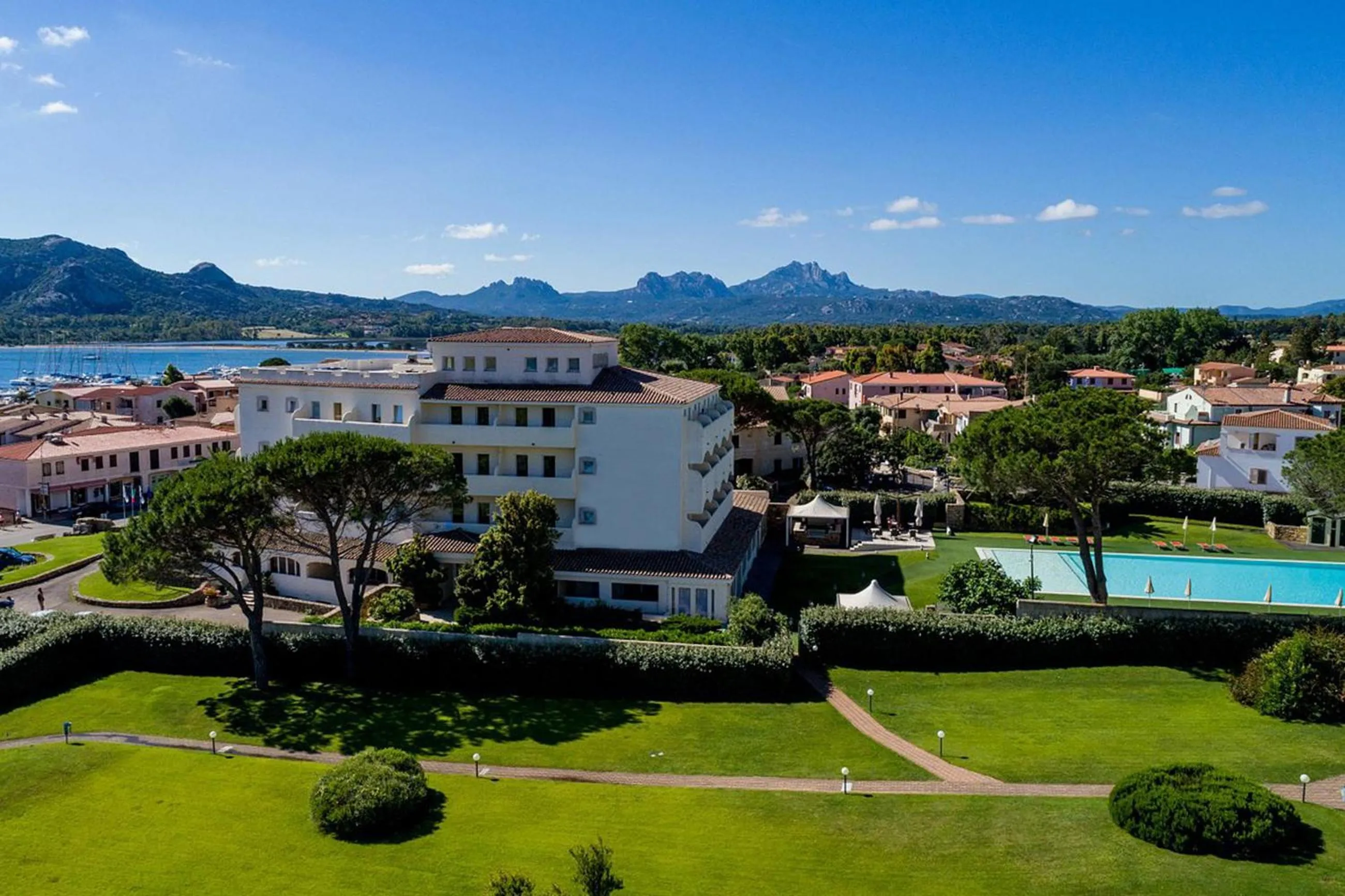 AHR Baja Hotel & Spa Cannigione