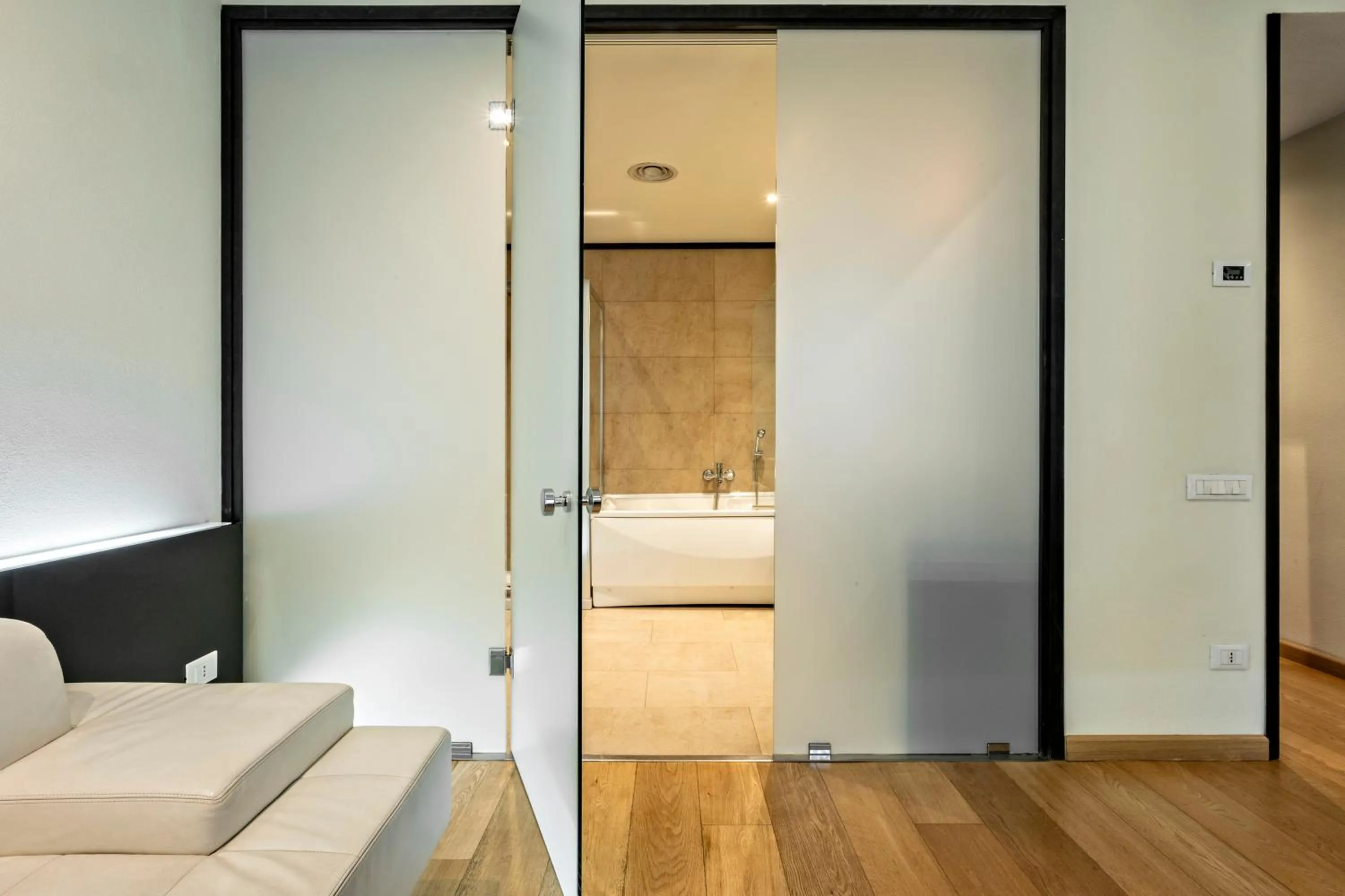 Shower in Sardegna Hotel - Suites & Restaurant