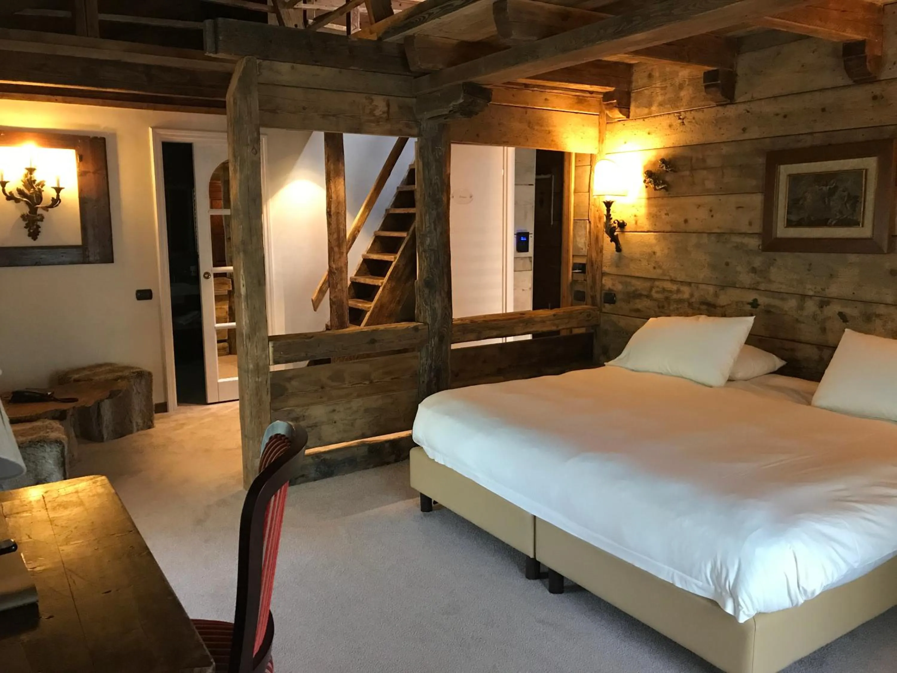 Bed in Relais du Chateau Blanc