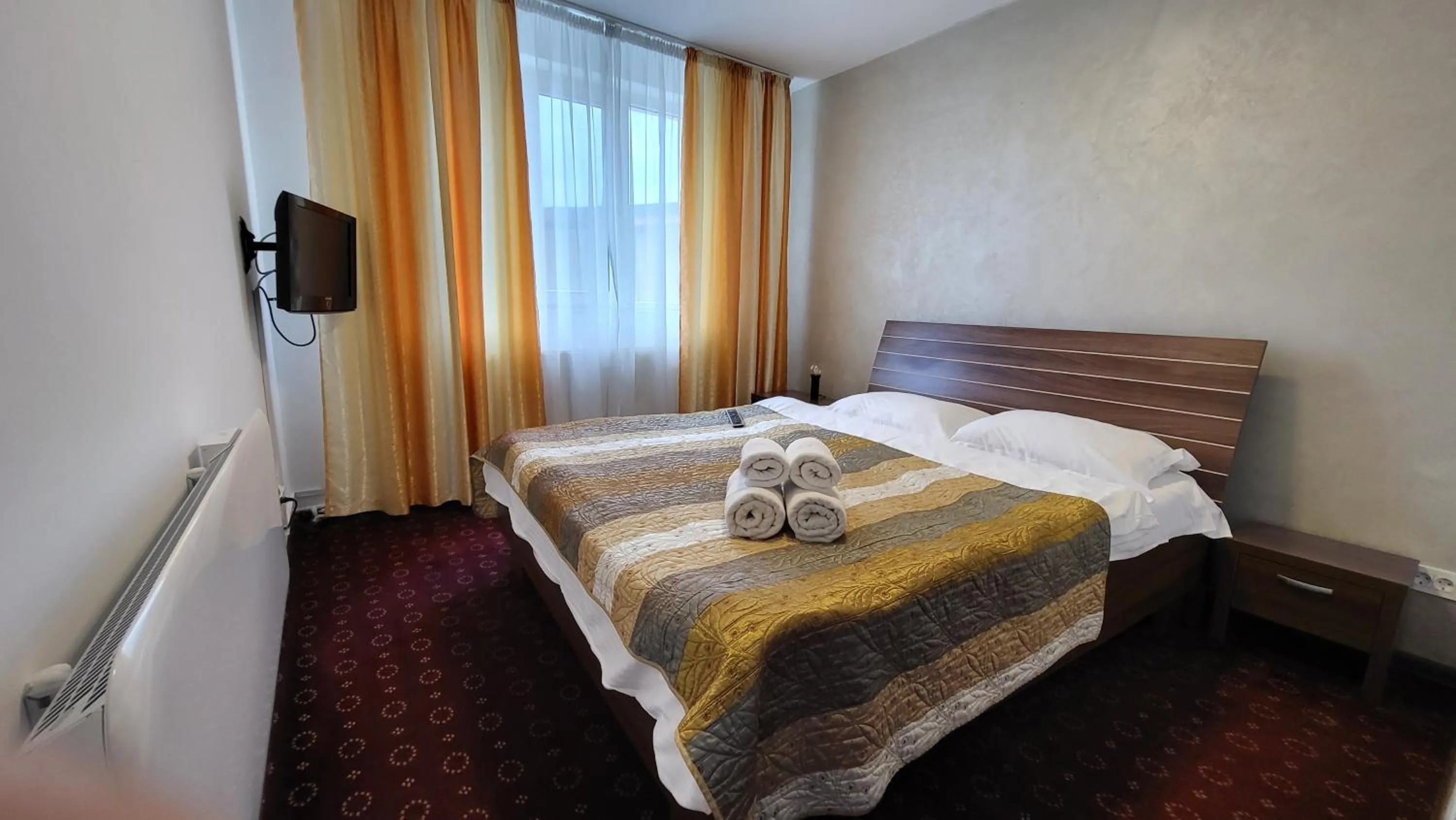 Bed in Boutique Global