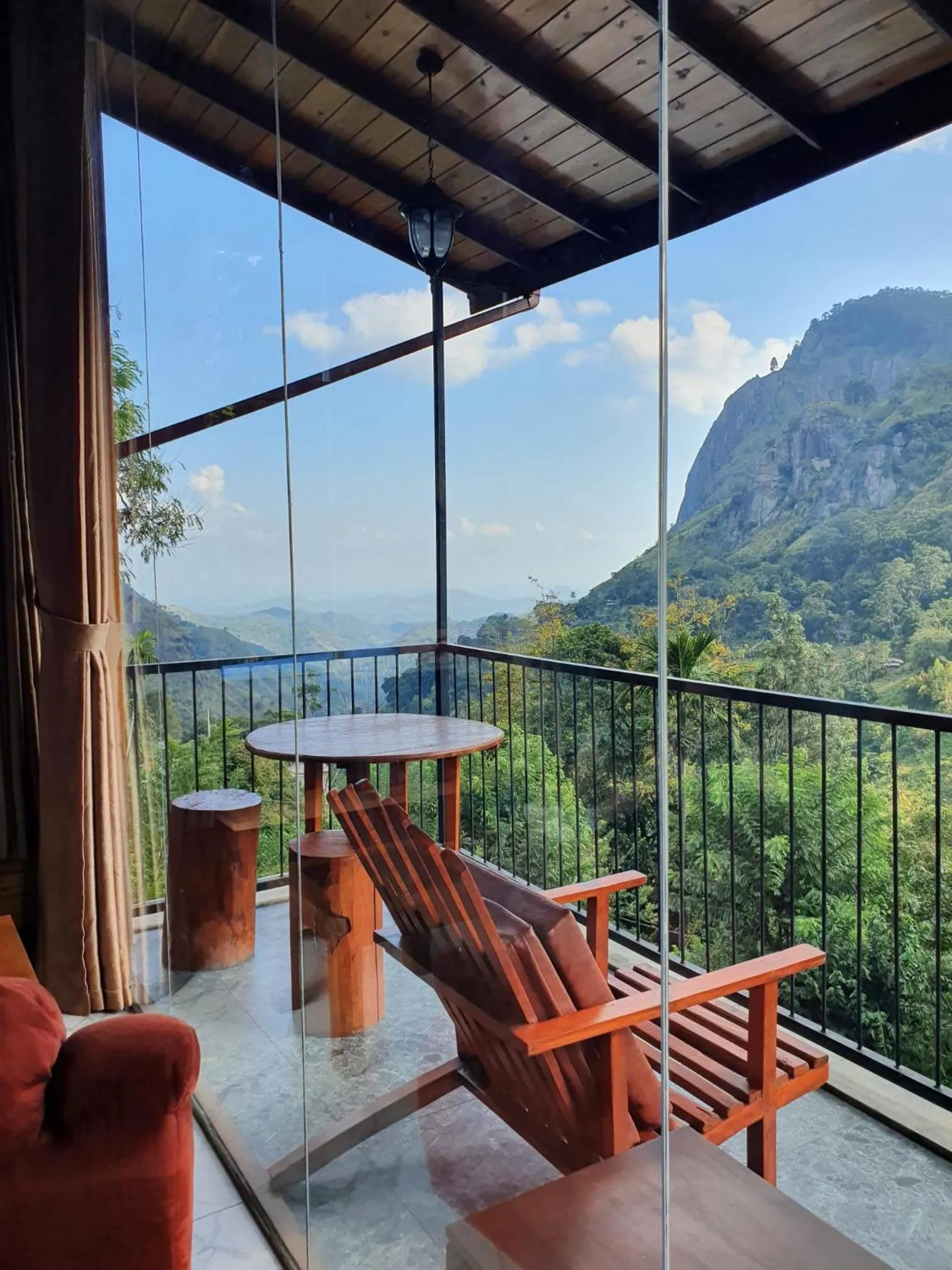 Property building in Country Homes