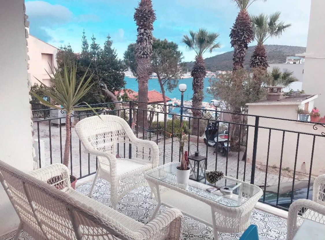 Balcony/Terrace in Eva Otel Çeşme