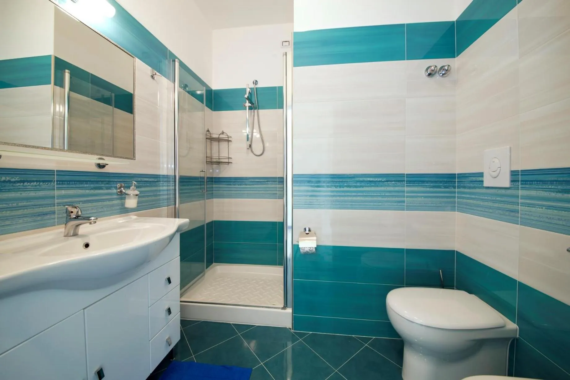 Bathroom in Hotel Giardino Delle Ninfe E La Fenice