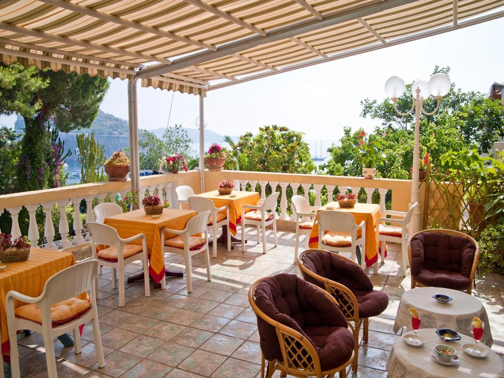 Restaurant/places to eat in Hotel Giardino Delle Ninfe E La Fenice