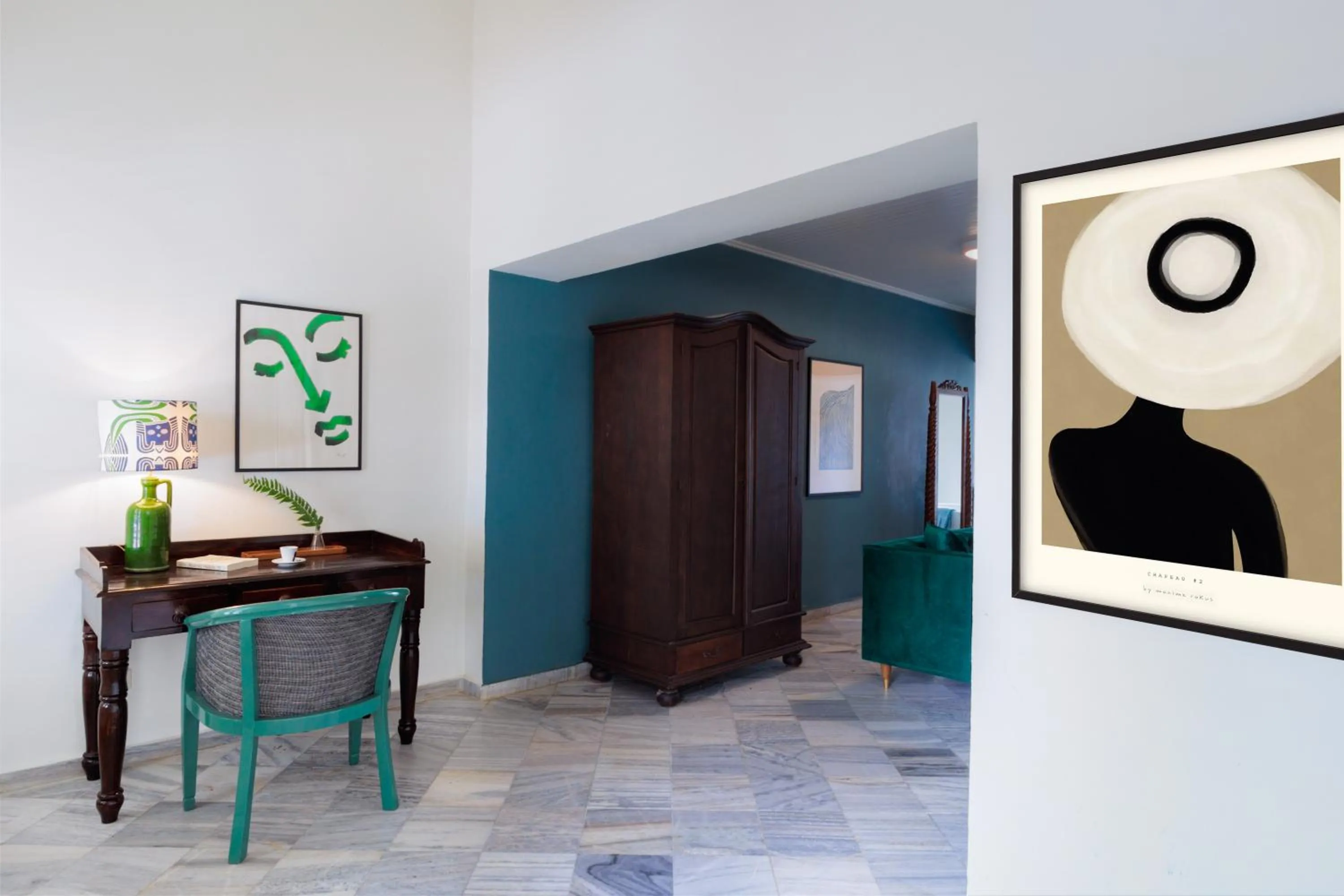 Decorative detail in Kura Botanica Hotel