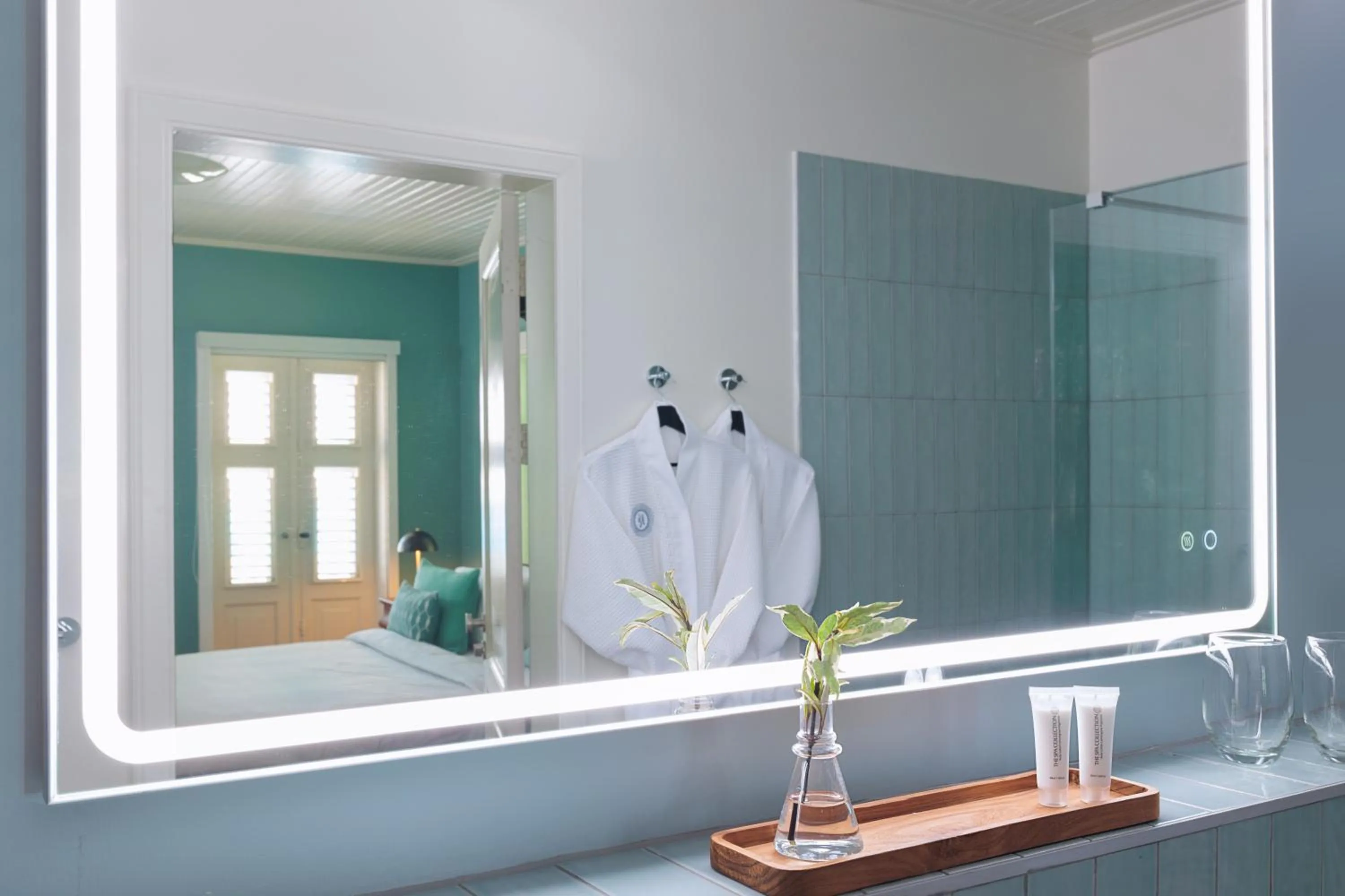 Bathroom in Kura Botanica Hotel