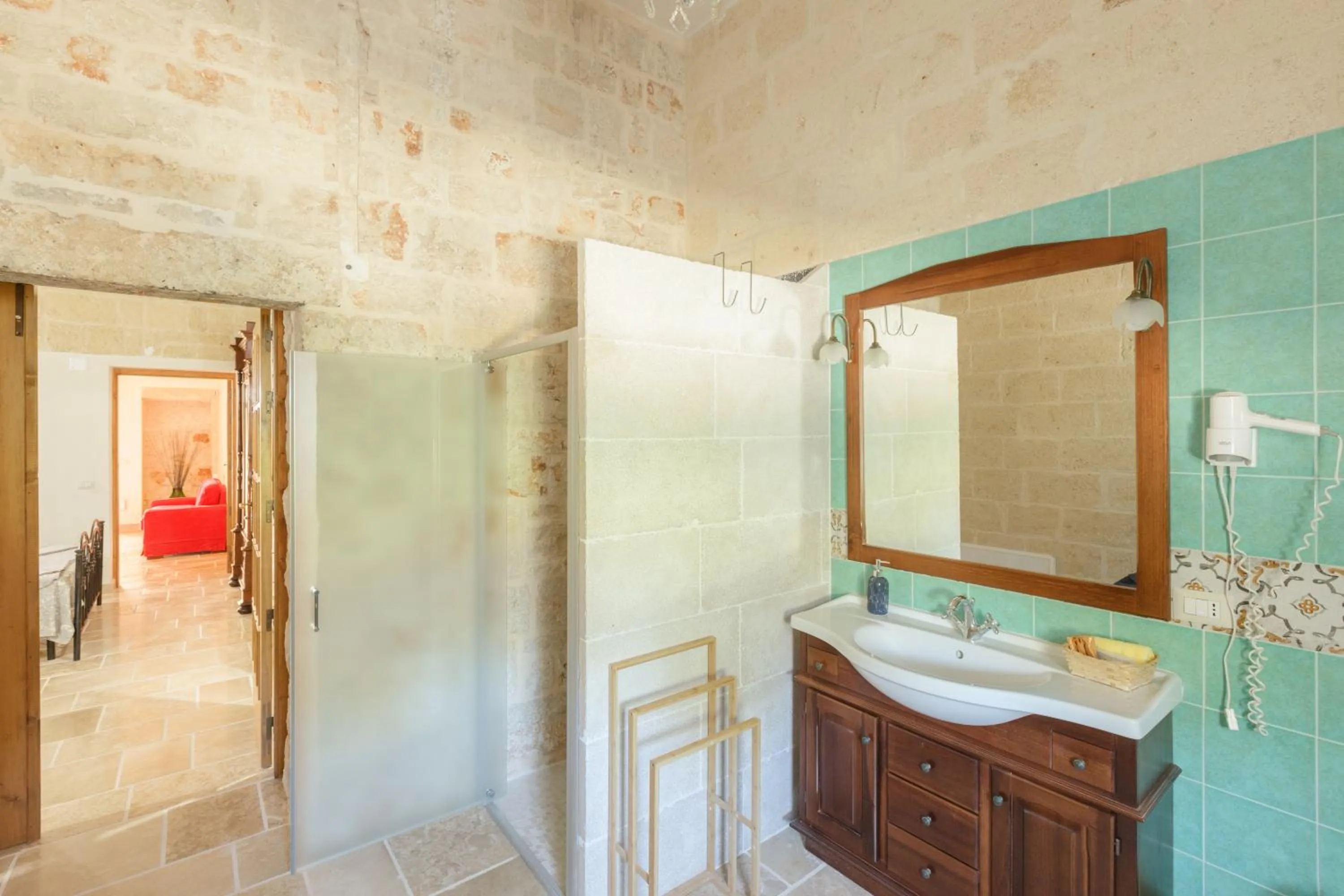 Shower in Casolare Lodedo