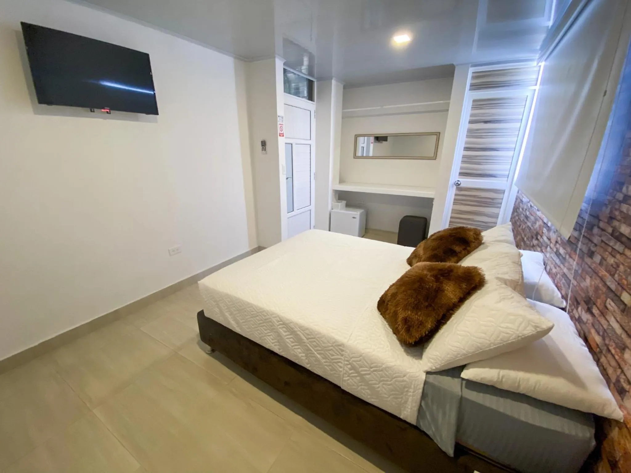 Photo of the whole room, Bed in OCEANA HOTEL