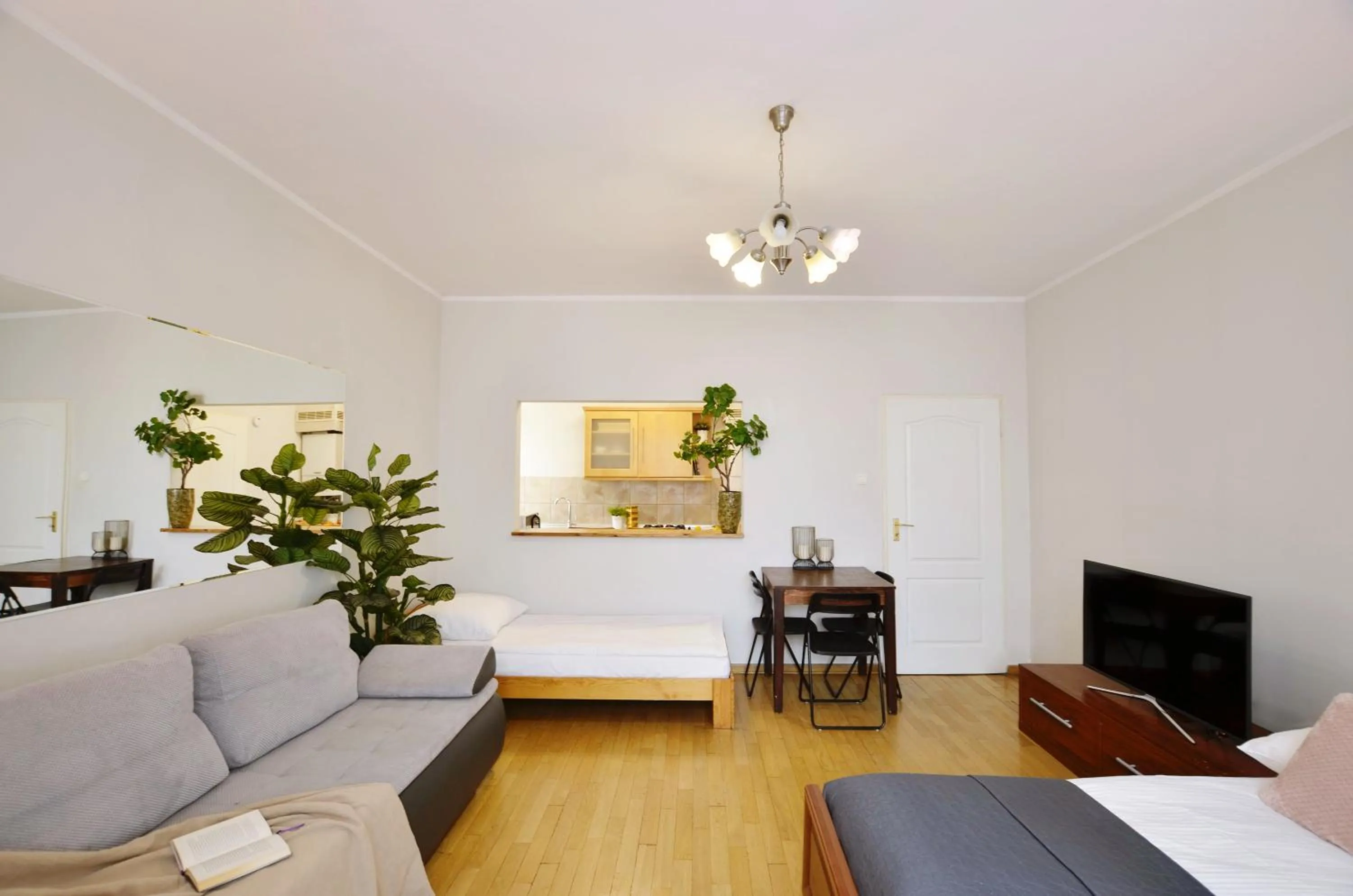 Bed in P&J Apartments Floriańska