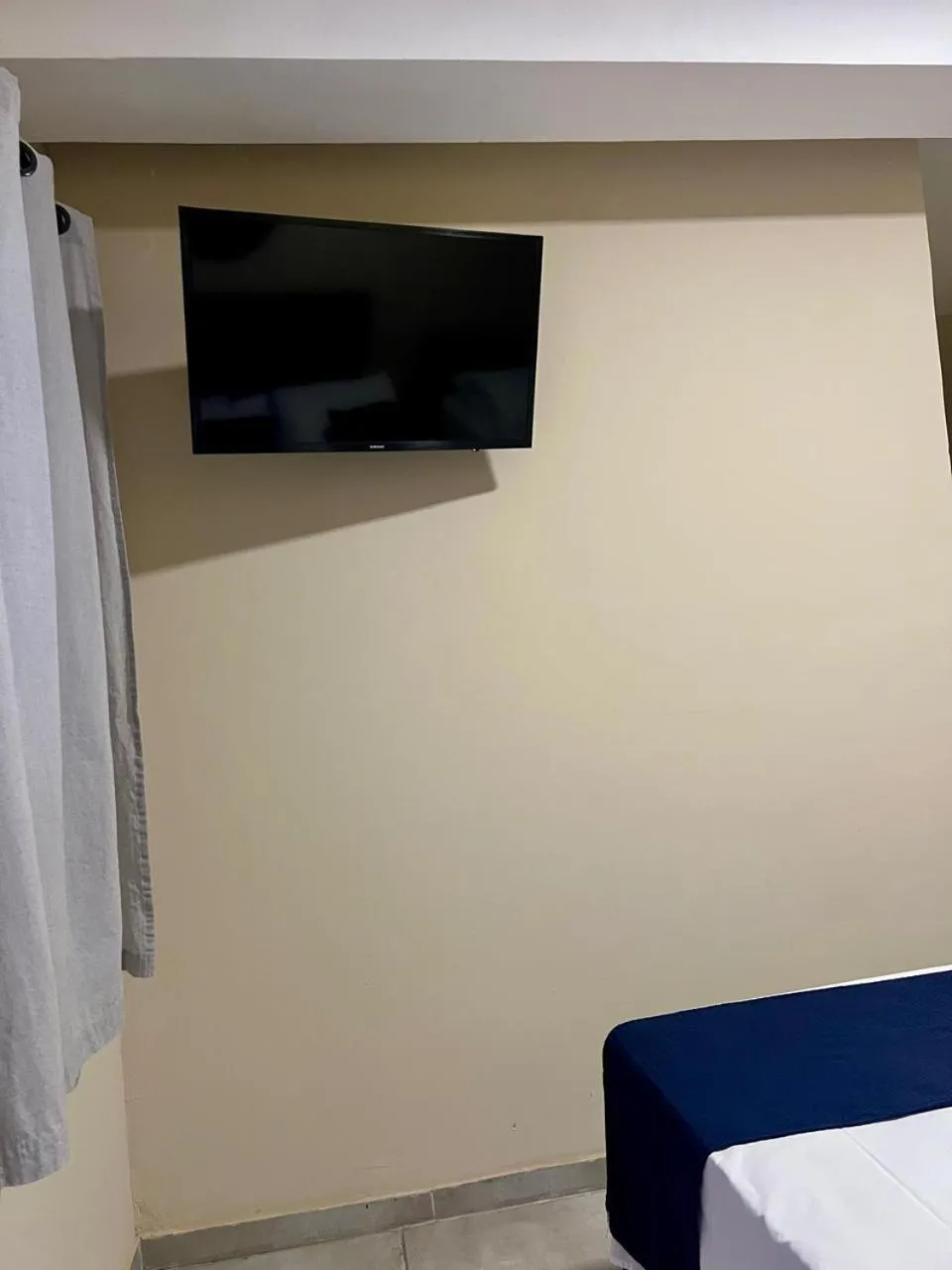 TV and multimedia in Pousada Casa Rosada Ilhabela