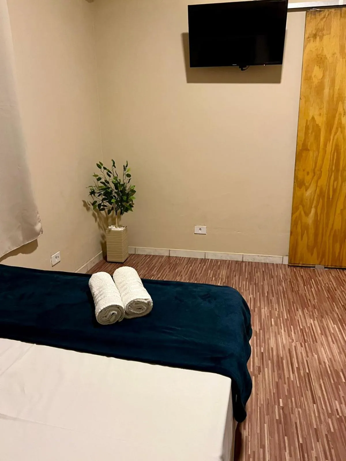 TV and multimedia, Bed in Pousada Casa Rosada Ilhabela