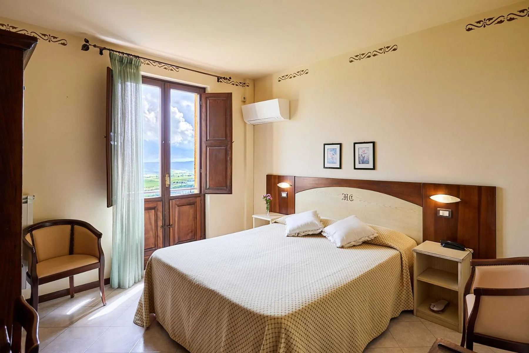 Bed in Hotel Dei Capitani