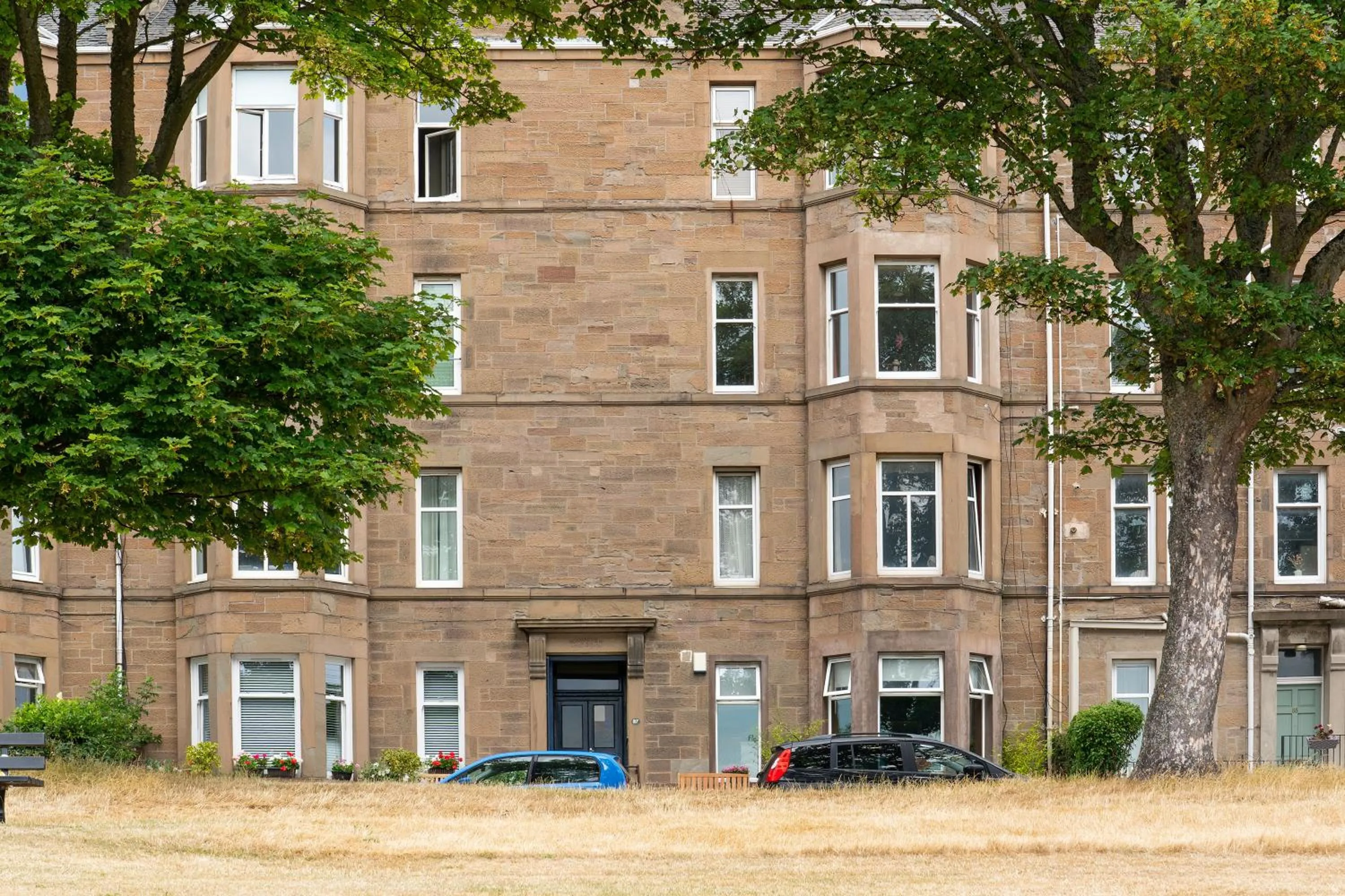 Property building in The Palais