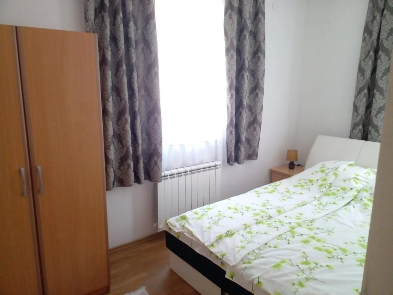 Bed in Melaaj Hill
