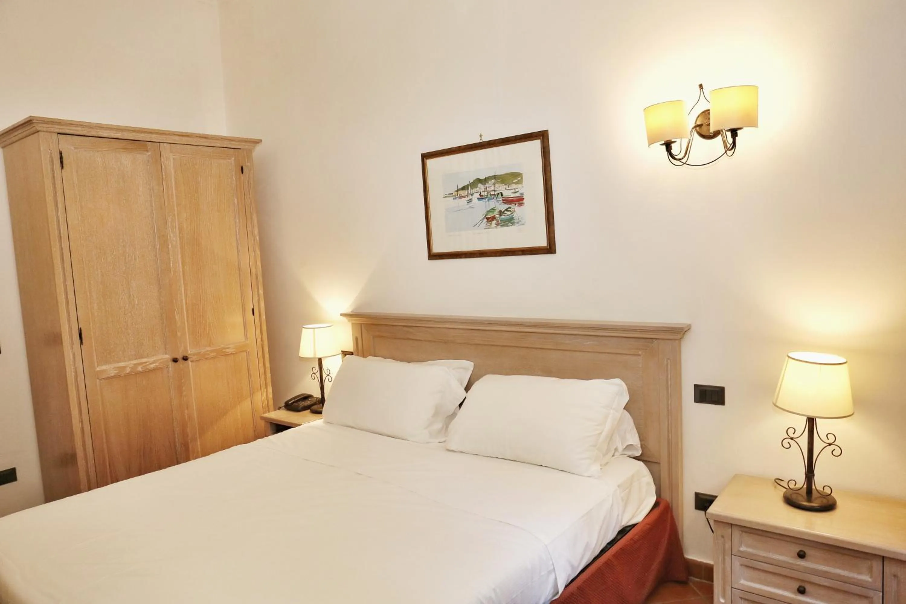 Bed in Albergo Filippo II