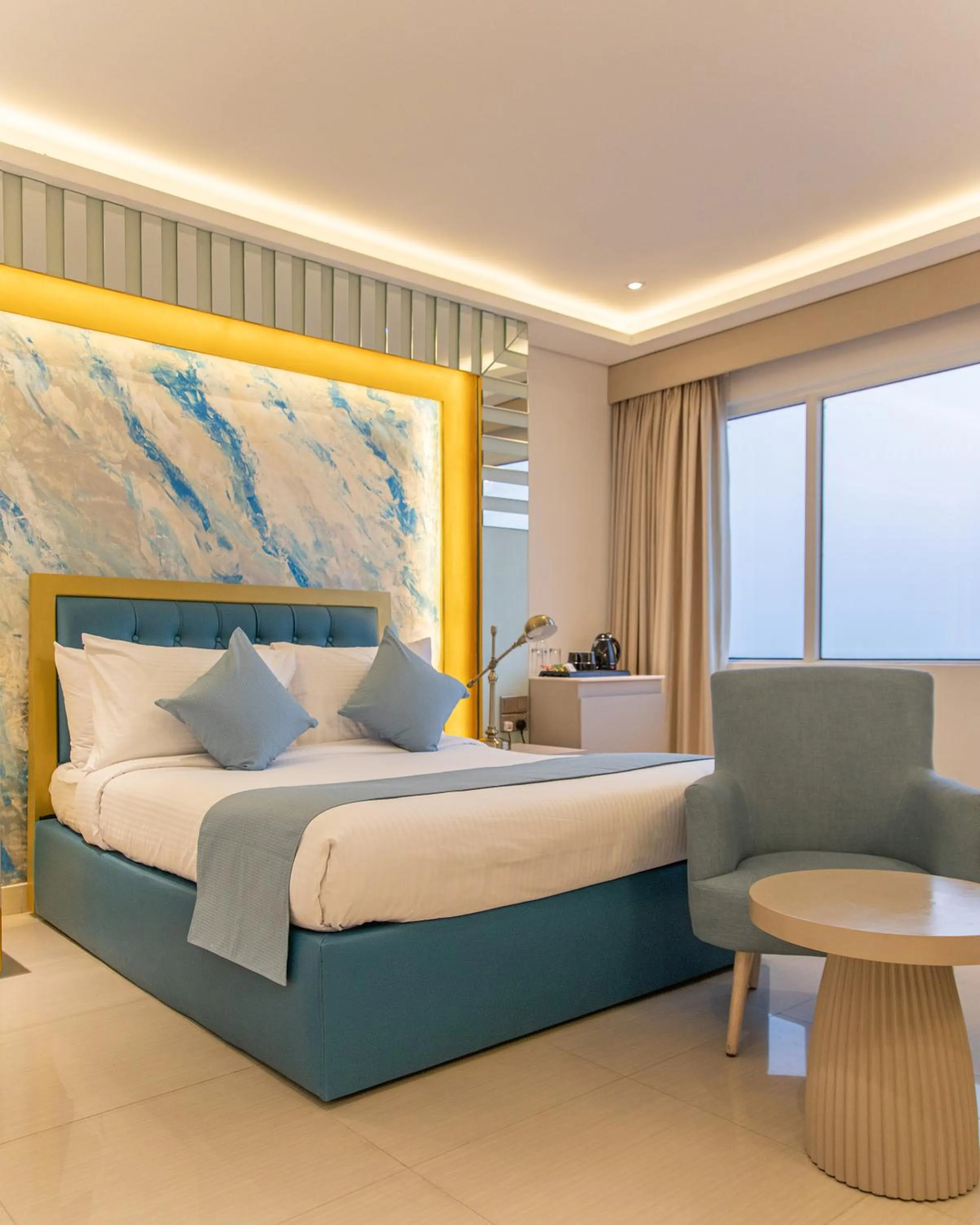 Bed in Marine Bay Colombo