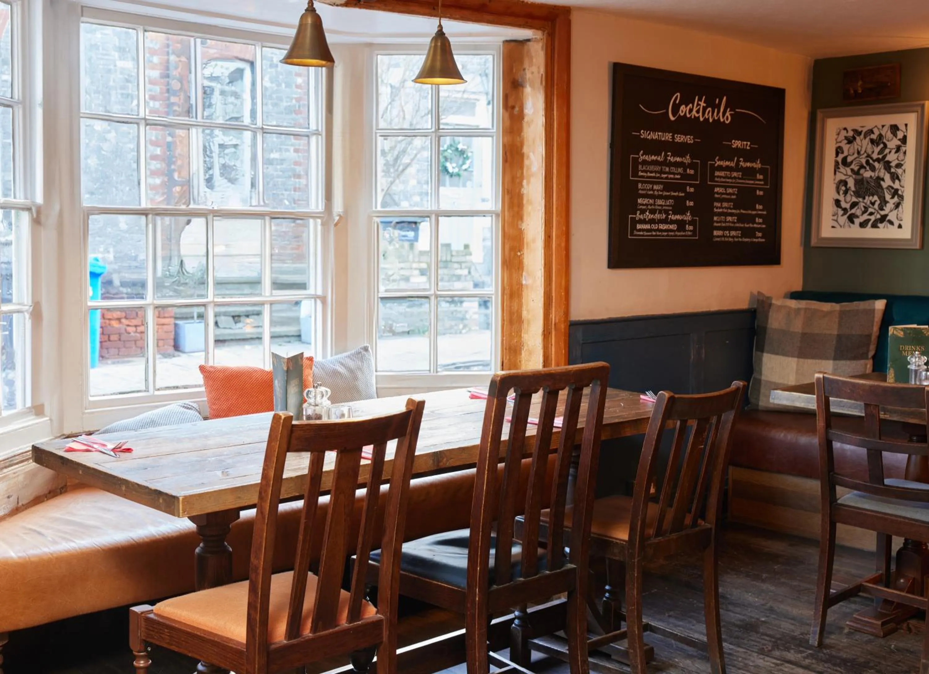 Restaurant/places to eat in Dog and Partridge by Greene King Inns