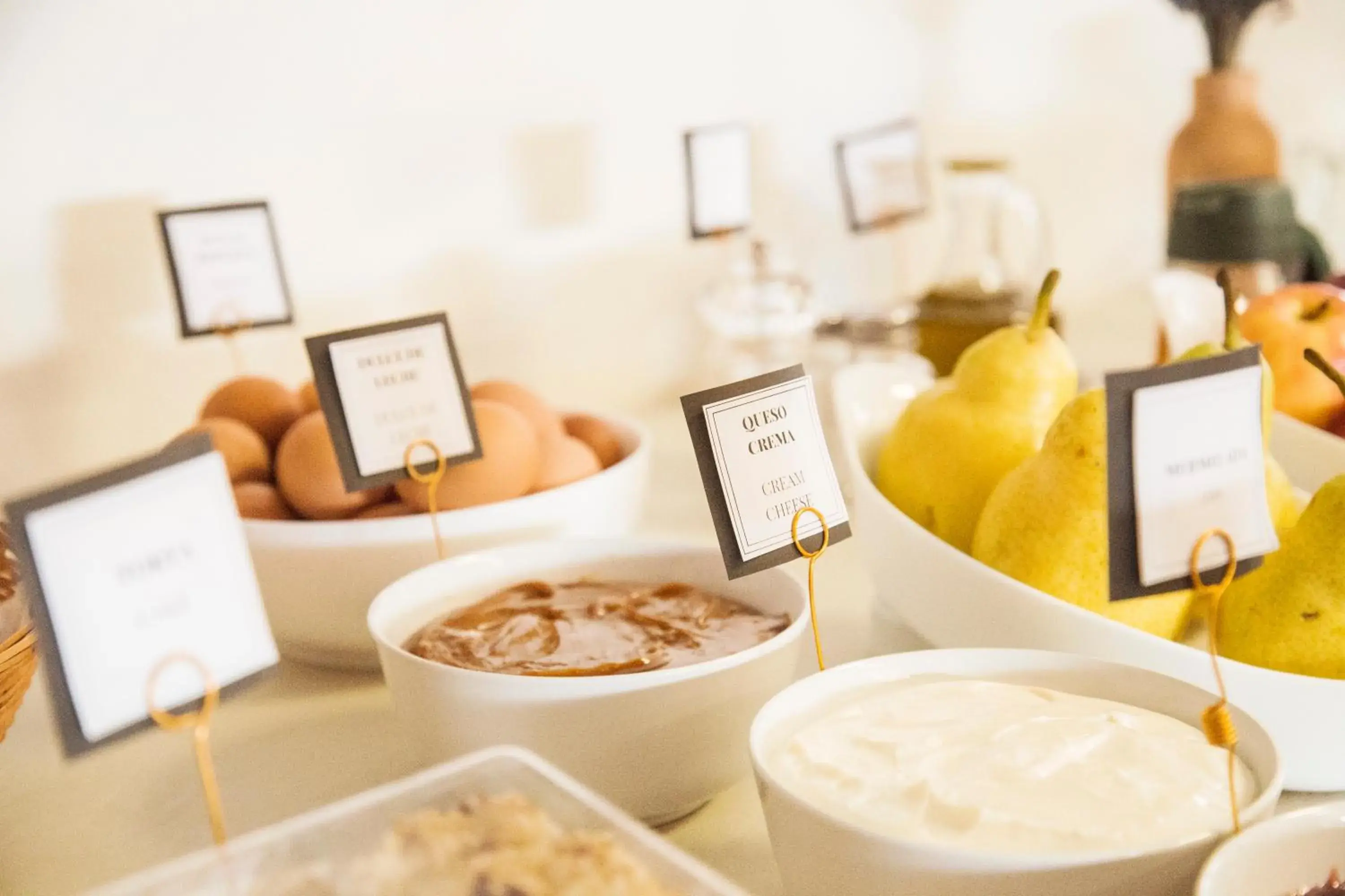 Breakfast in Montano Boutique Suites Breakfast in Montano Boutique Suites