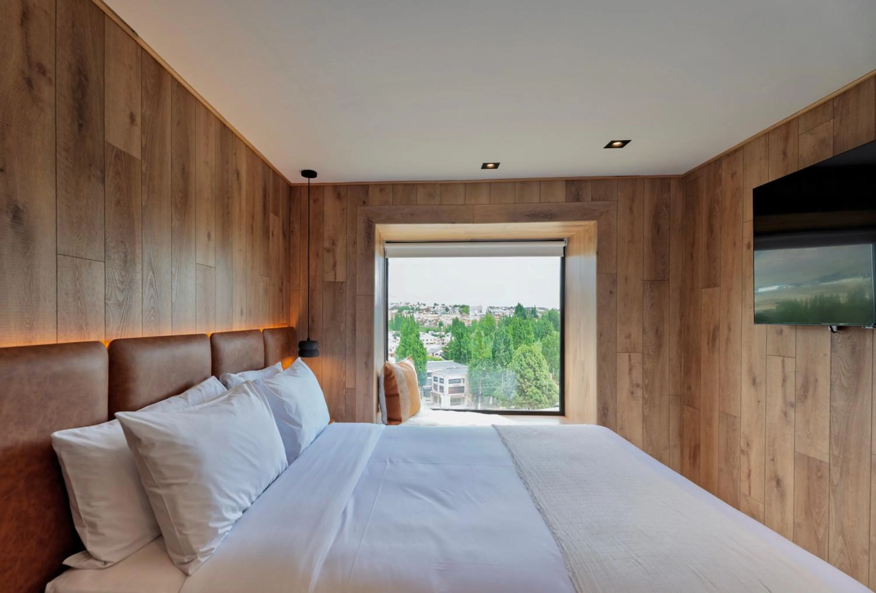 Bed in Montano Boutique Suites