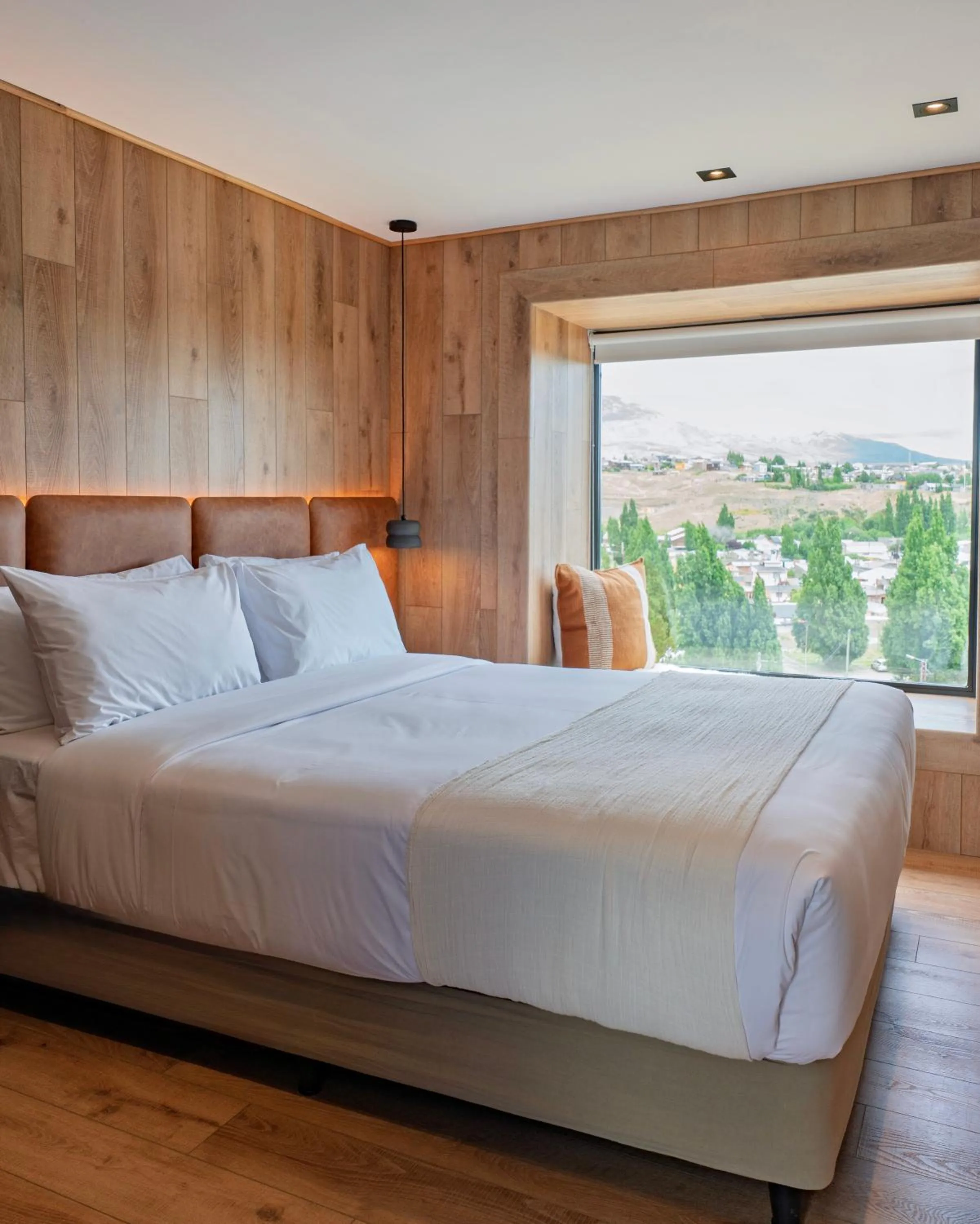 Bed in Montano Boutique Suites
