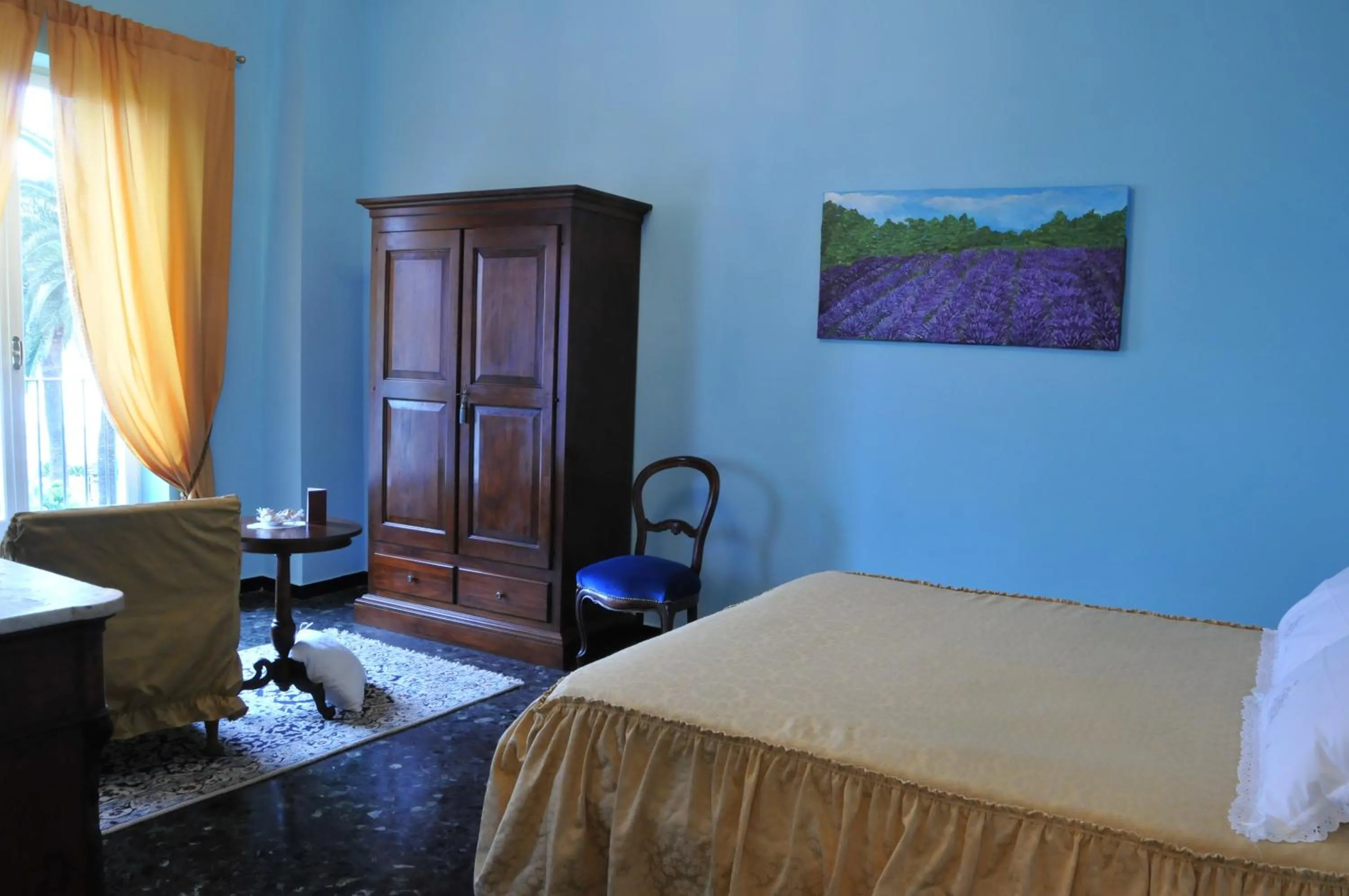 Communal lounge/ TV room, Bed in Casa Pagliano