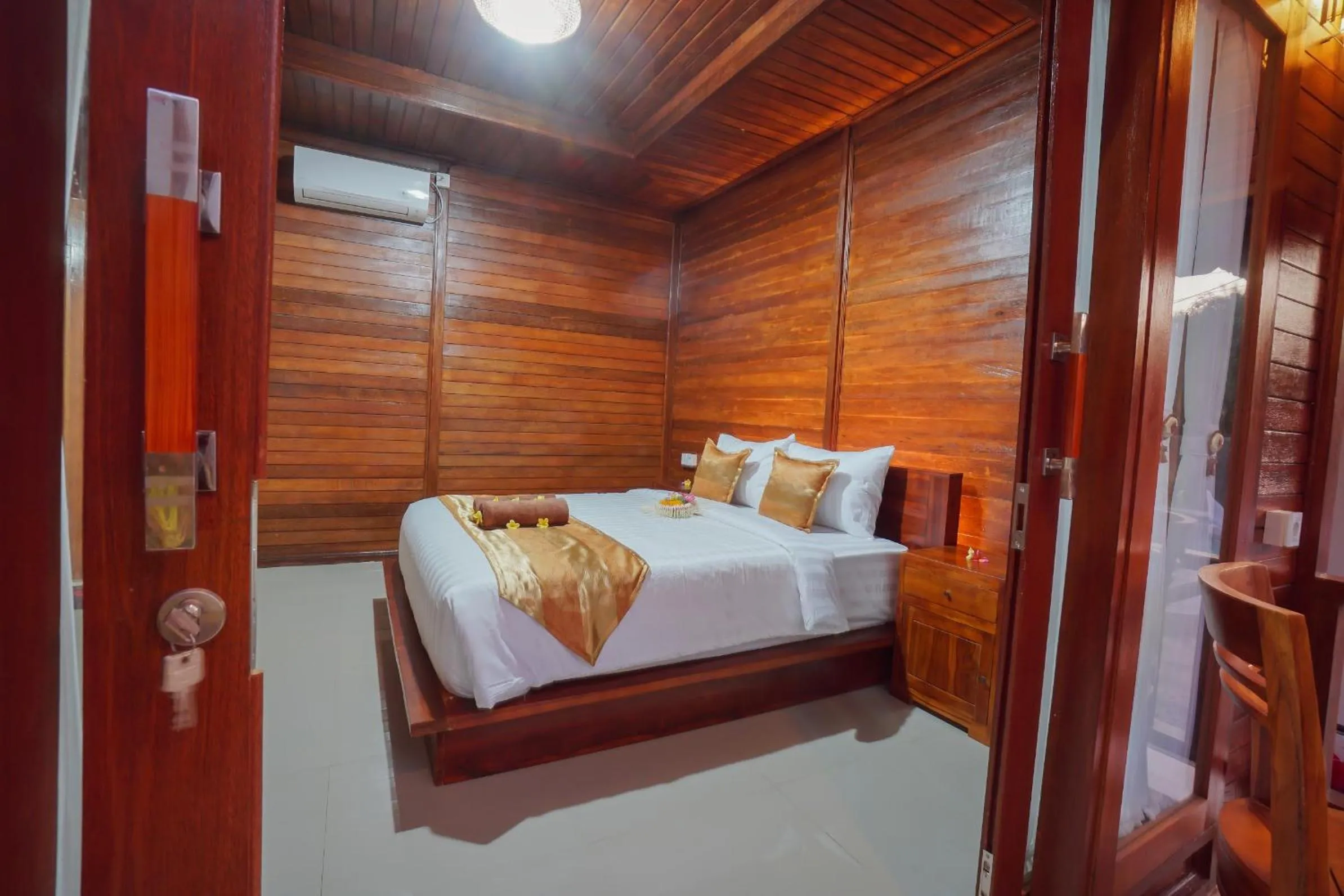 Bed in Kawi Penida Room
