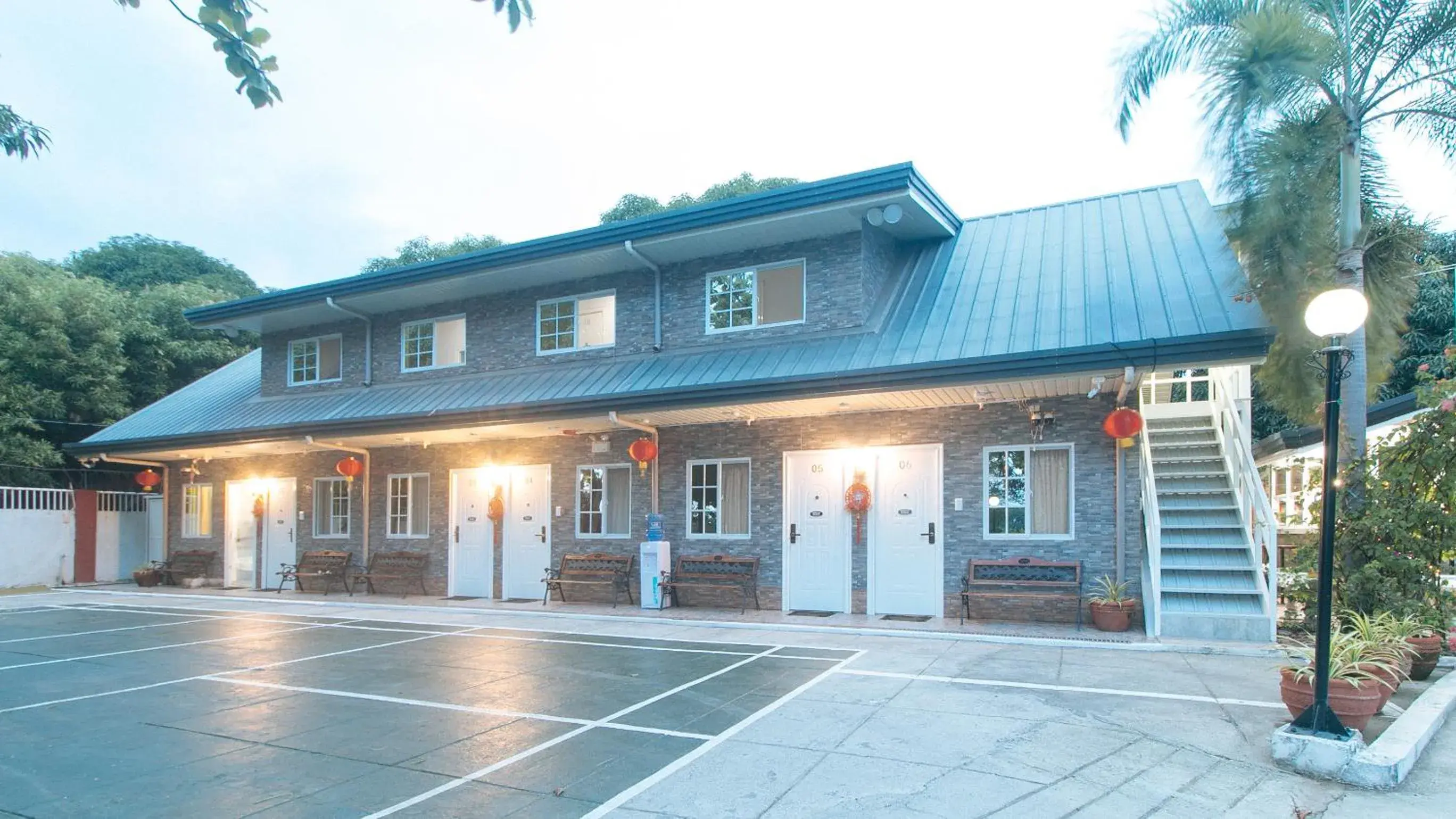 Property building in RedDoorz at Guimod Transient House Ilocos Sur Property building in RedDoorz at Guimod Transient House Ilocos Sur