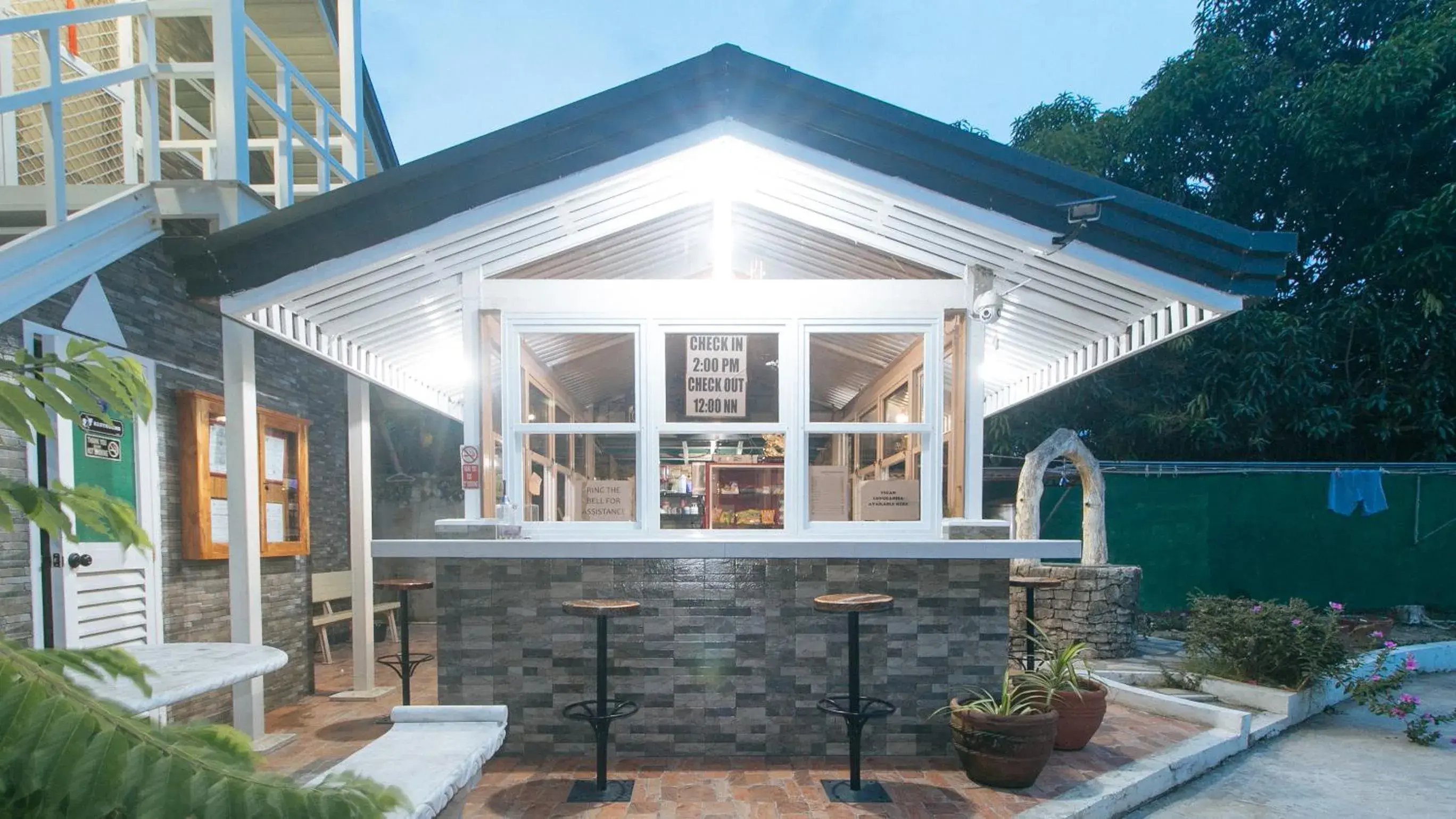 Lobby or reception in RedDoorz at Guimod Transient House Ilocos Sur Lobby or reception in RedDoorz at Guimod Transient House Ilocos Sur