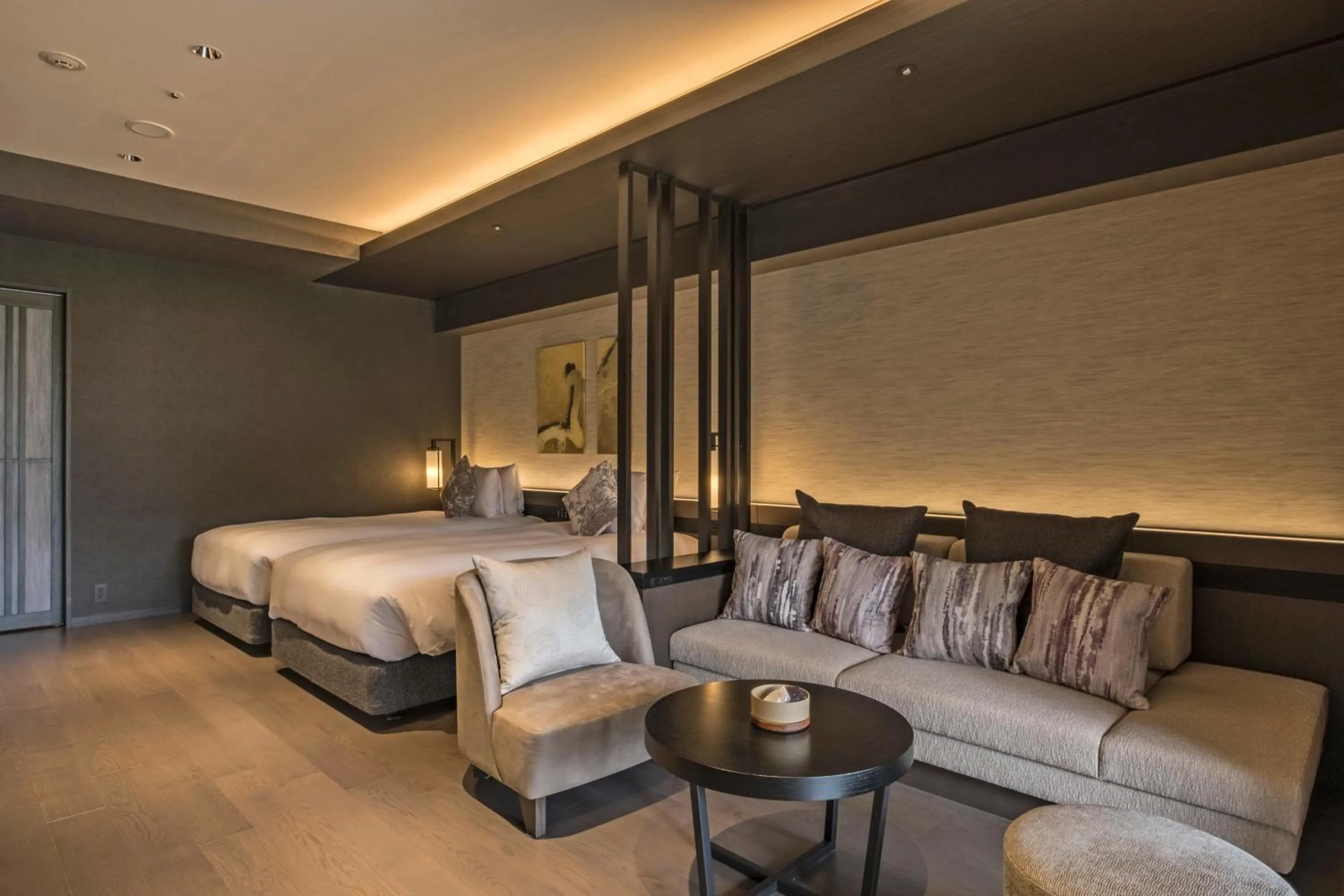 Photo of the whole room, Bed in Hakone Gora KARAKU