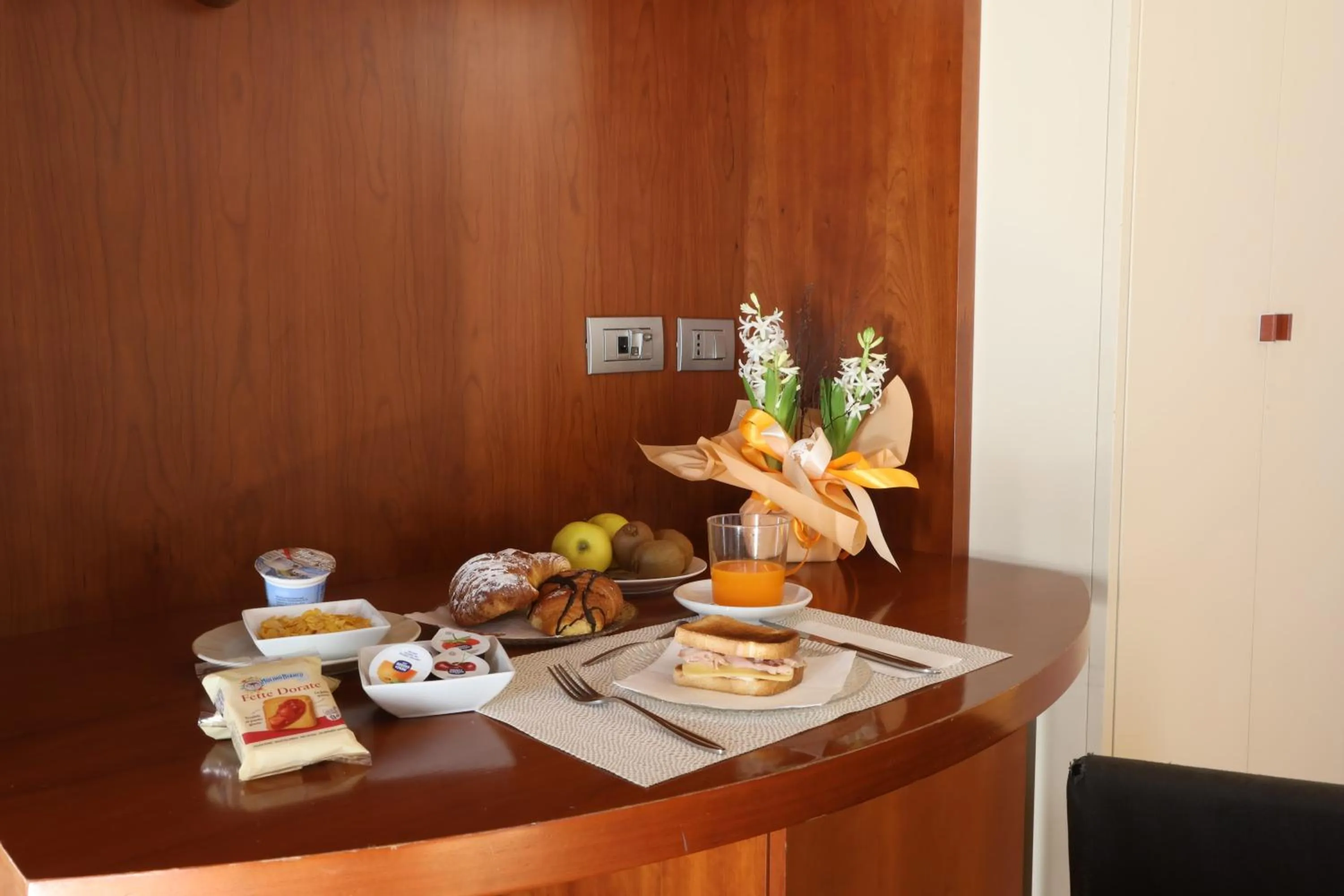 Food and drinks in Hotel Della Torre 1850