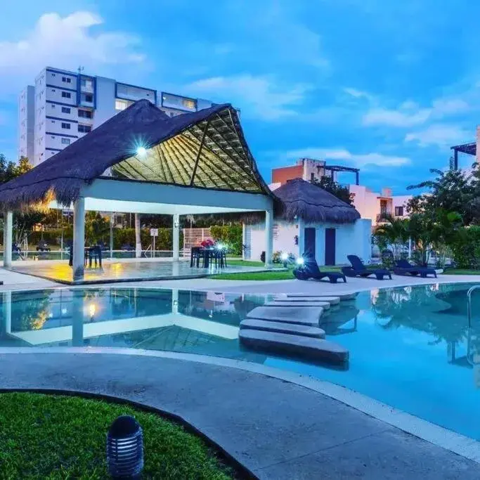 Apartamento exclusivo piscina, jaccuzi, céntrico. Apartamento exclusivo piscina, jaccuzi, céntrico.