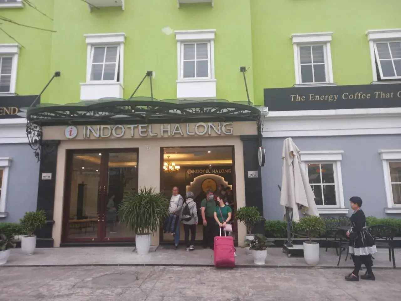 Property building in INDOTEL HALONG HOTEL Property building in INDOTEL HALONG HOTEL