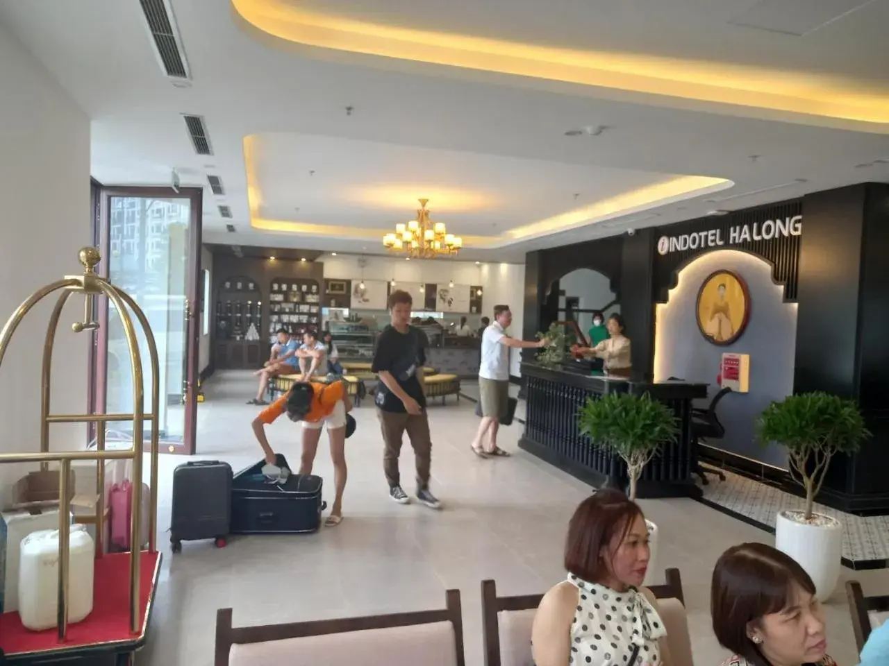 Lobby or reception in INDOTEL HALONG HOTEL Lobby or reception in INDOTEL HALONG HOTEL