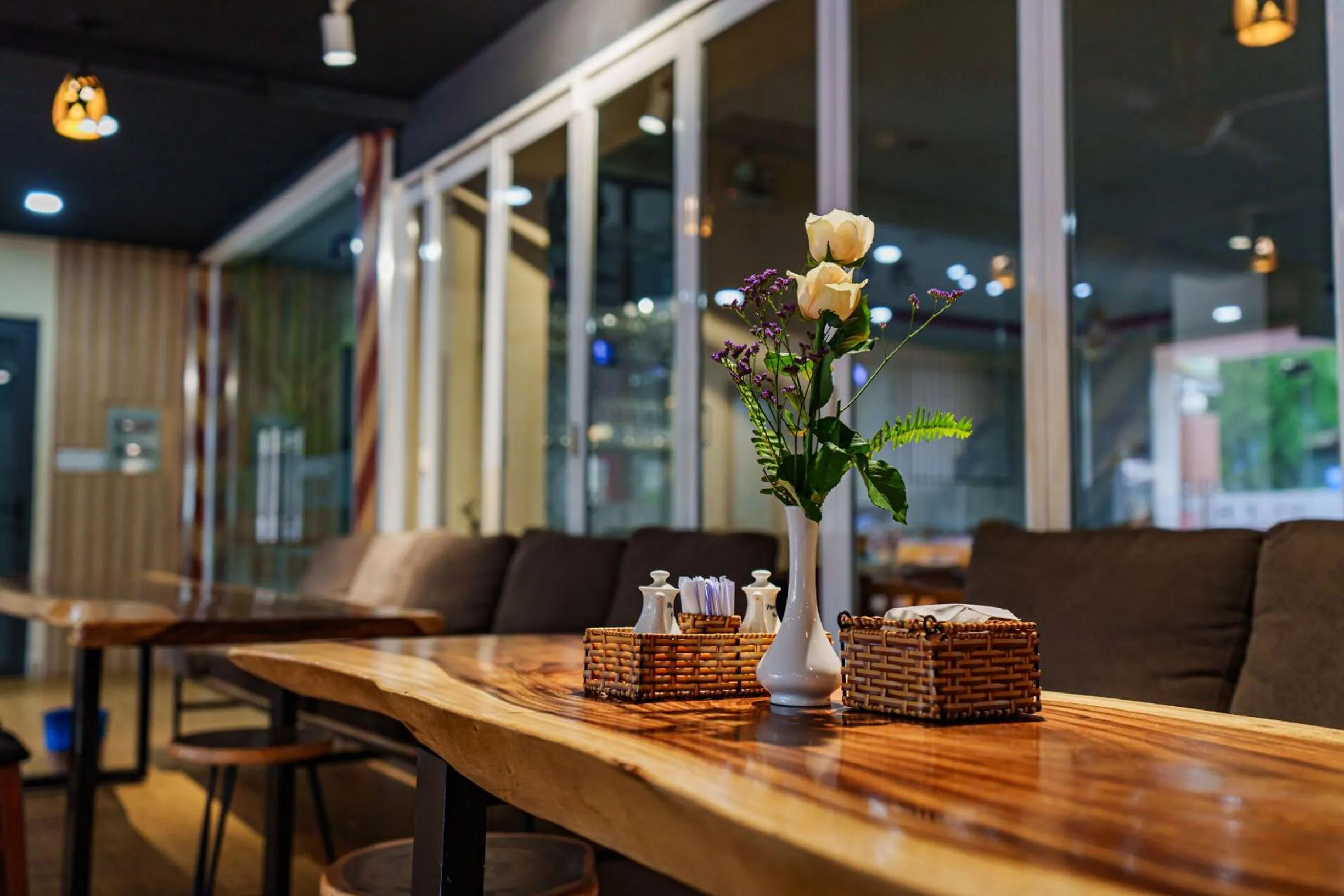 Restaurant/places to eat in T78 Hotel Managed by Nha khach T78